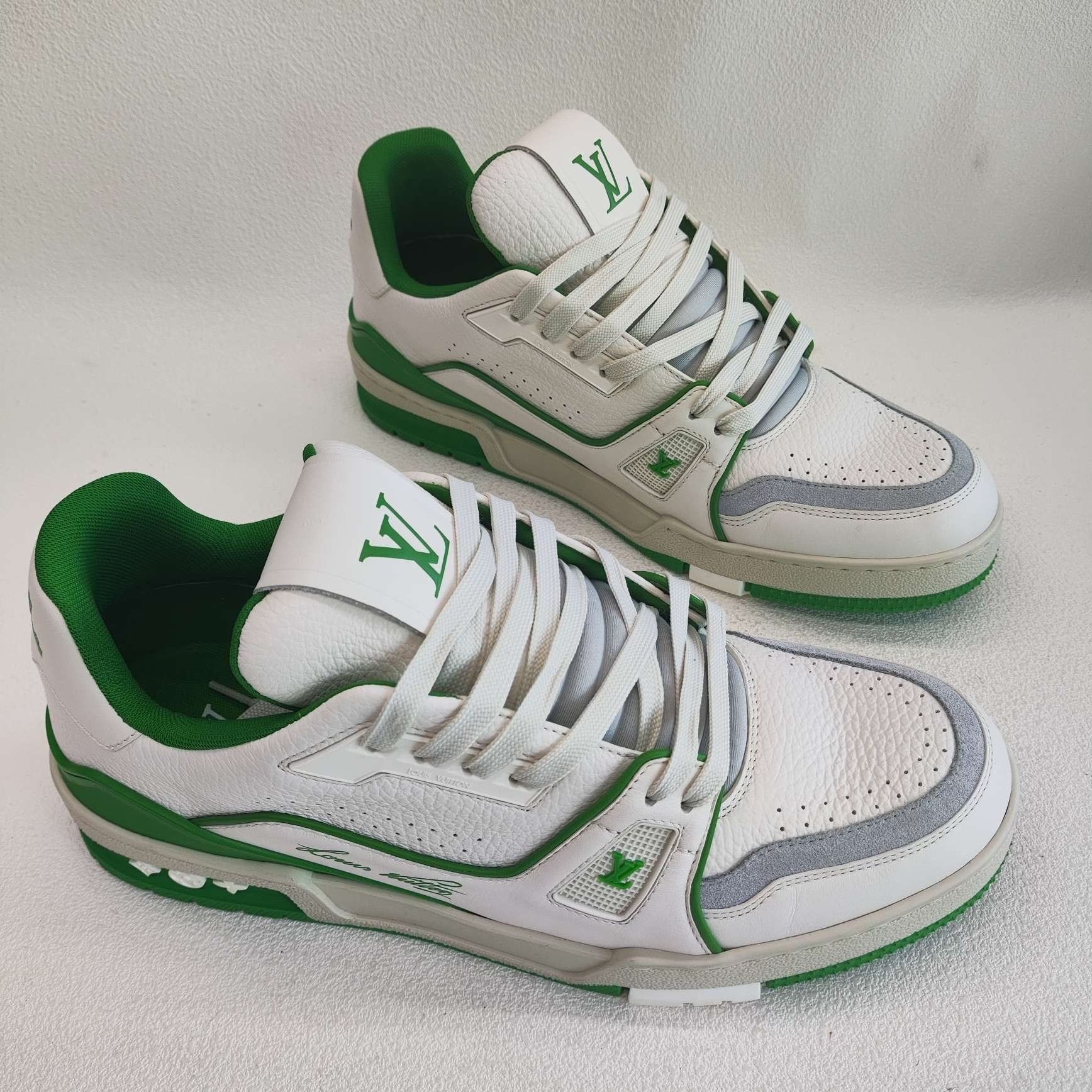 Louis Vuitton Louis Vuitton Green White Trainer Sneakers Size 8 Size US 8 / EU 41 - 4 Thumbnail