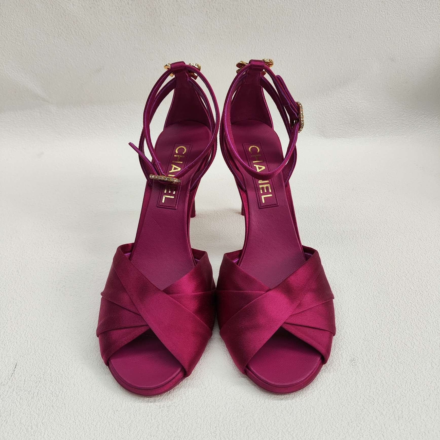 Chanel Chanel Satin Rhinestone Heels Size 37 Size US 7 / IT 37 - 3 Thumbnail