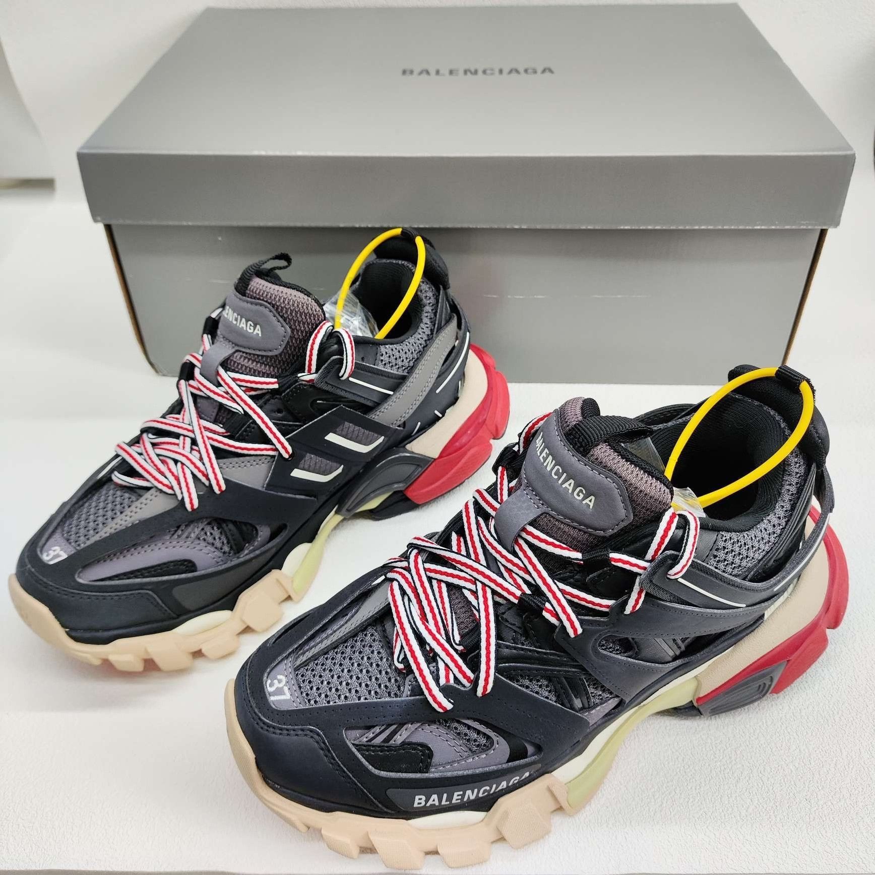 Balenciaga Balenciaga Track Sneakers Size 37 Size US 7 / IT 37 - 2 Thumbnail