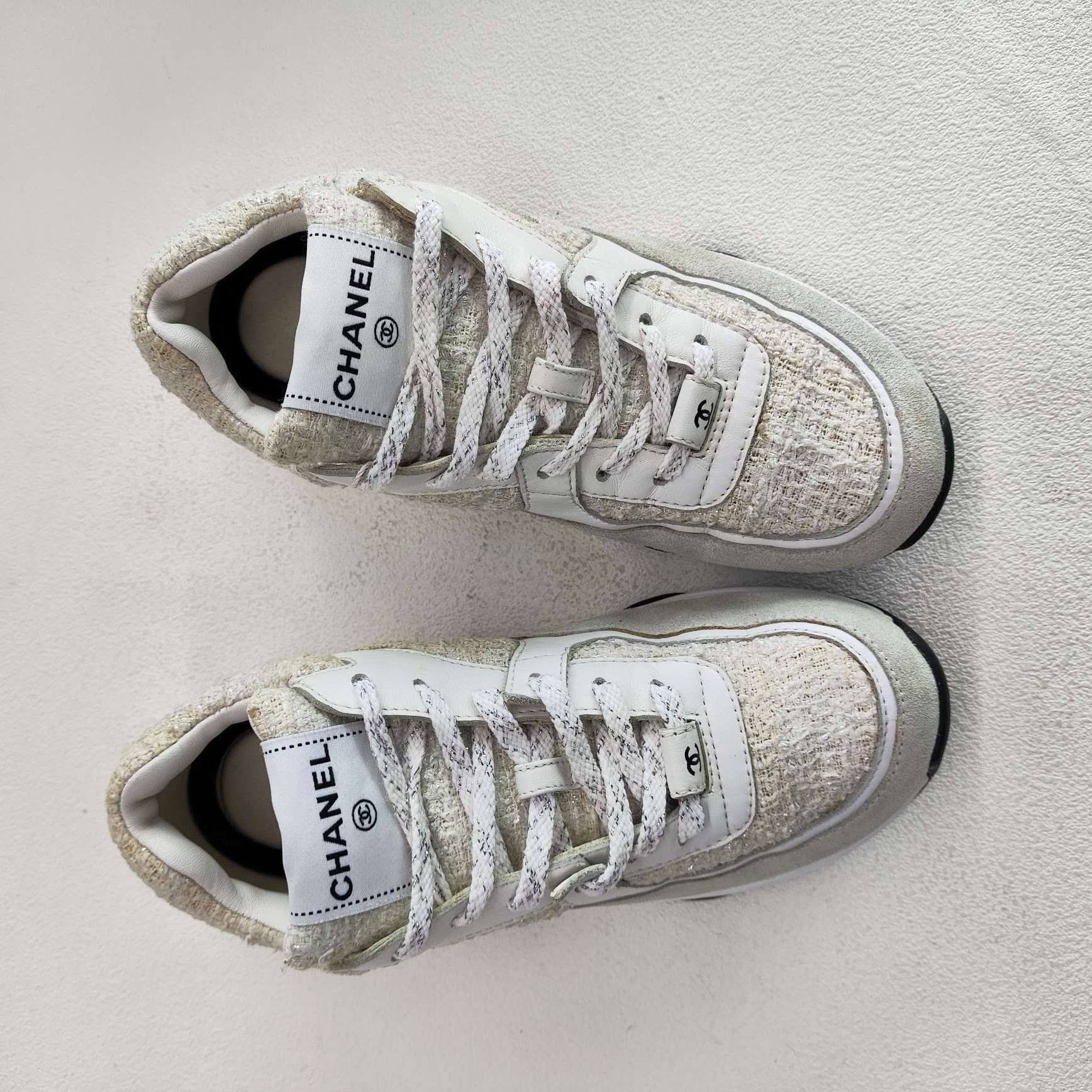 Chanel Chanel Logo Tweed Low-Top Sneakers Size 37 Size US 7 / IT 37 - 10 Thumbnail