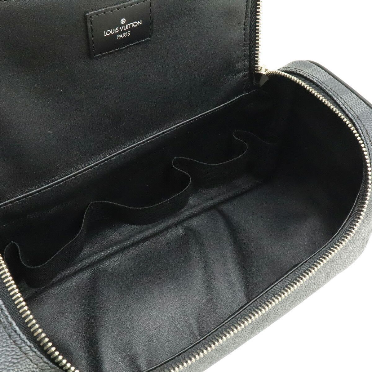Louis Vuitton Louis Vuitton Louis Vuitton Damier Graphite Toiletry Pouch Textile Clutch Bag N47625 DUTY FREE for USA Size ONE SIZE - 8 Thumbnail