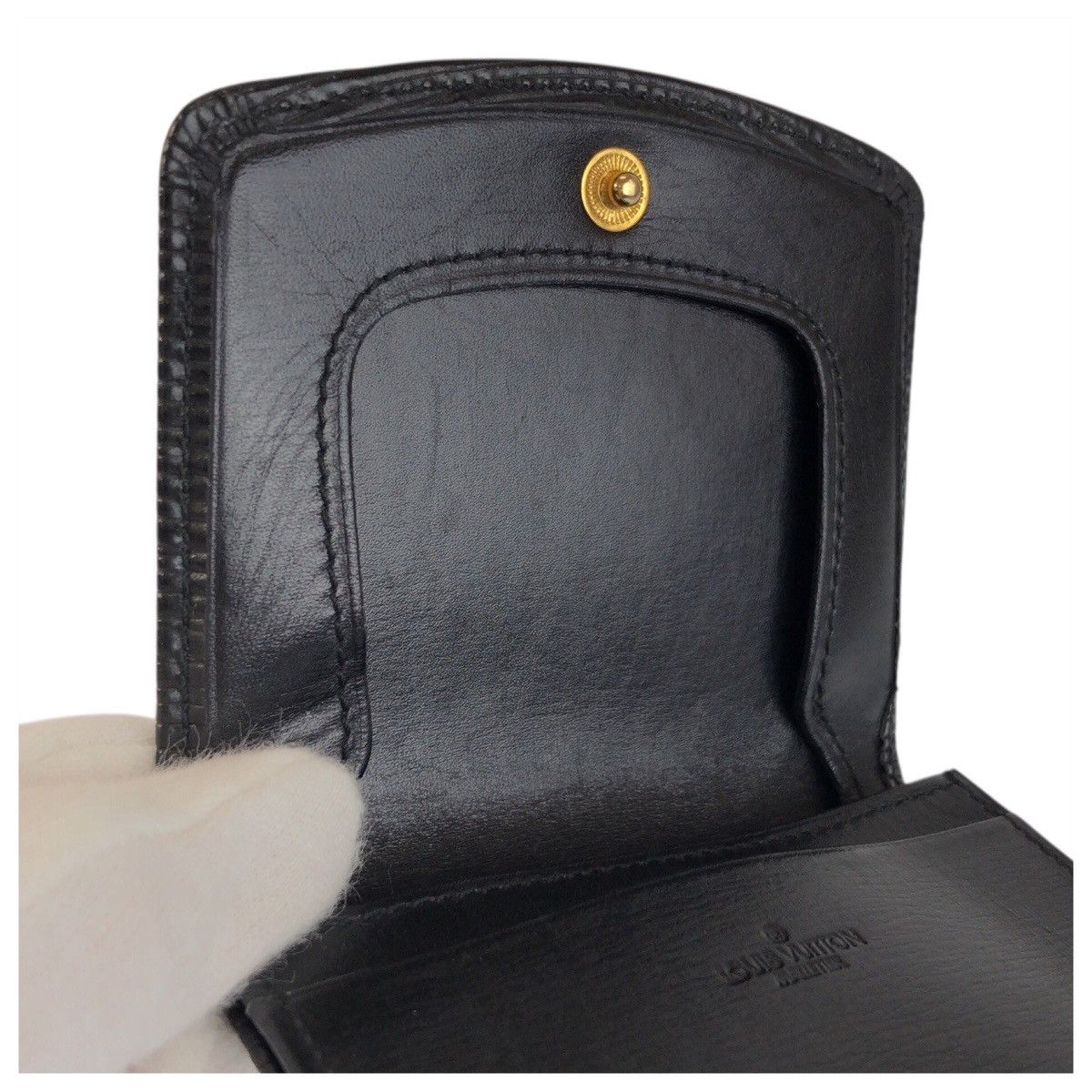 Louis Vuitton Louis Vuitton Louis Vuitton Cuvette Spool Epi Leather Coin Case Leather Coin Case M63702 DUTY FREE for USA Size ONE SIZE - 9 Thumbnail