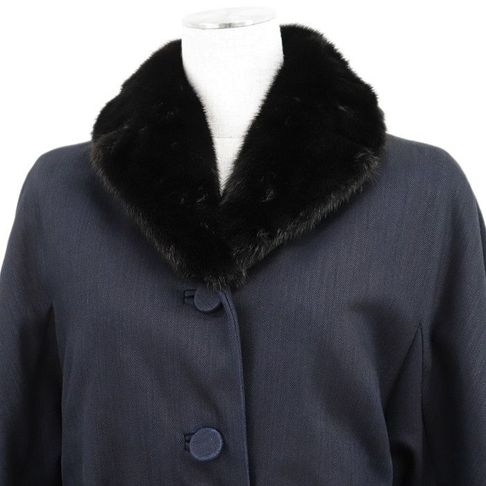 Prada Prada Prada Mink Fur Padded Coat Textile Outerwear DUTY FREE for USA Size ONE SIZE - 2 Thumbnail