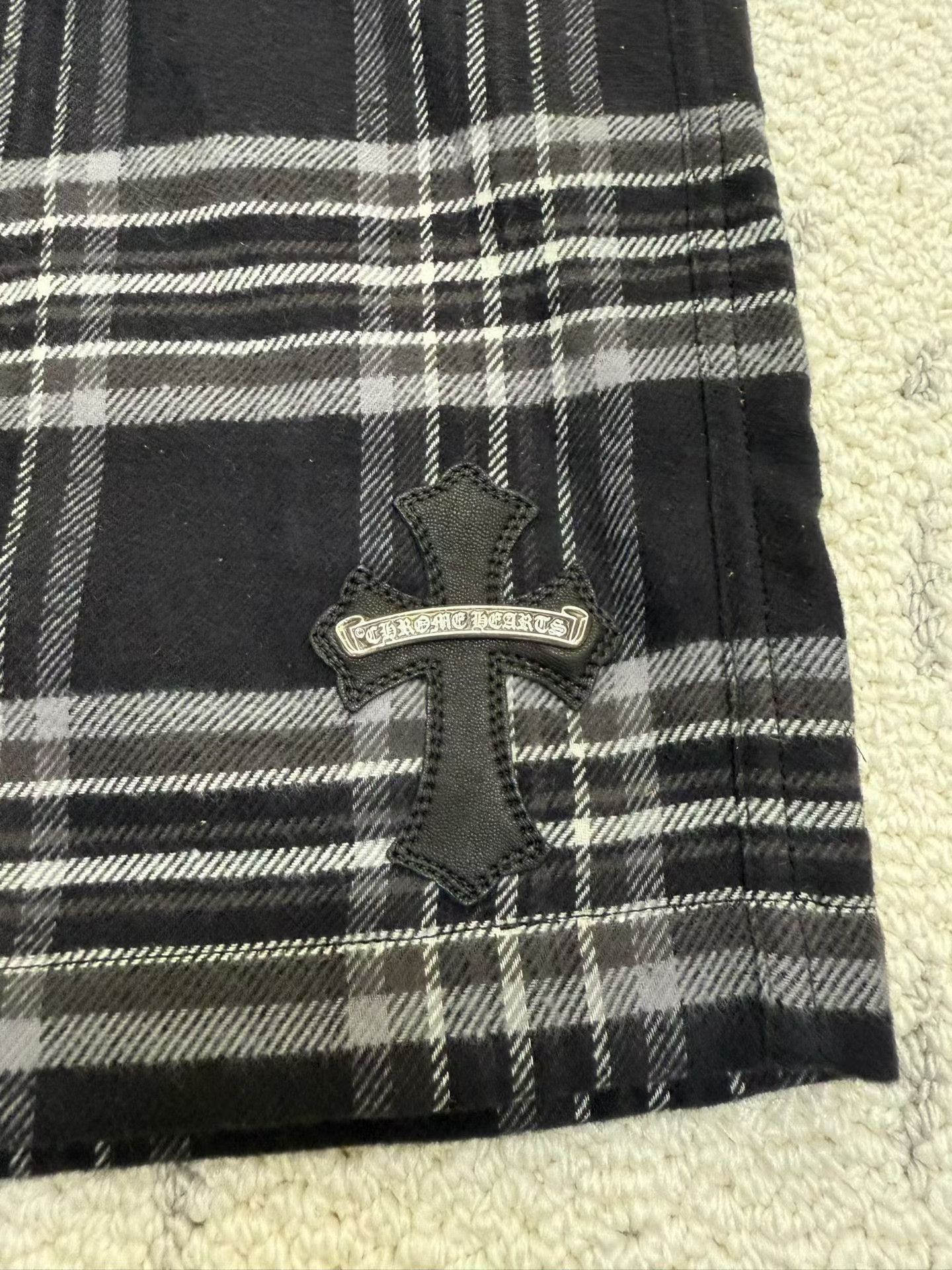 Chrome Hearts Chrome Hearts Black-Gray Plaid Cropped Wide-Leg Pants Size US 30 / EU 46 - 3 Thumbnail