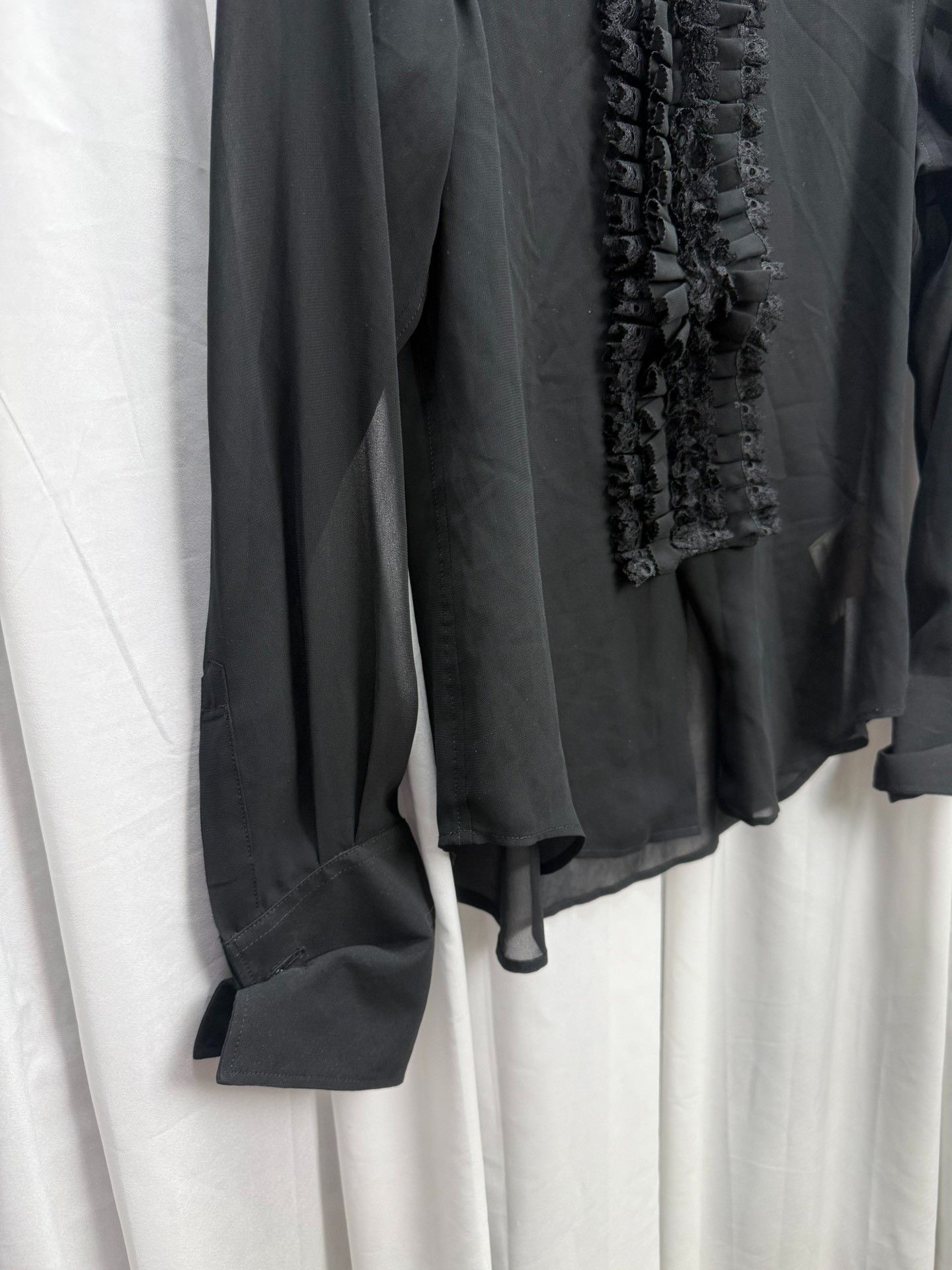 Comme des Garcons Comme des Garçons Tulle Ruffled Long-Sleeve Size M / US 6-8 / IT 42-44 - 8 Thumbnail
