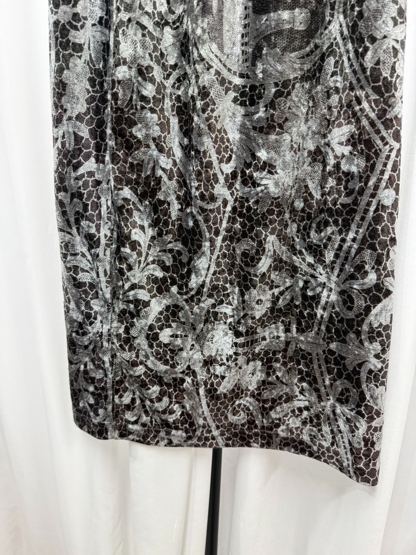 Comme des Garcons Comme des Garcons 1996 Velvet Snake Print Dress Size M / US 6-8 / IT 42-44 - 7 Thumbnail