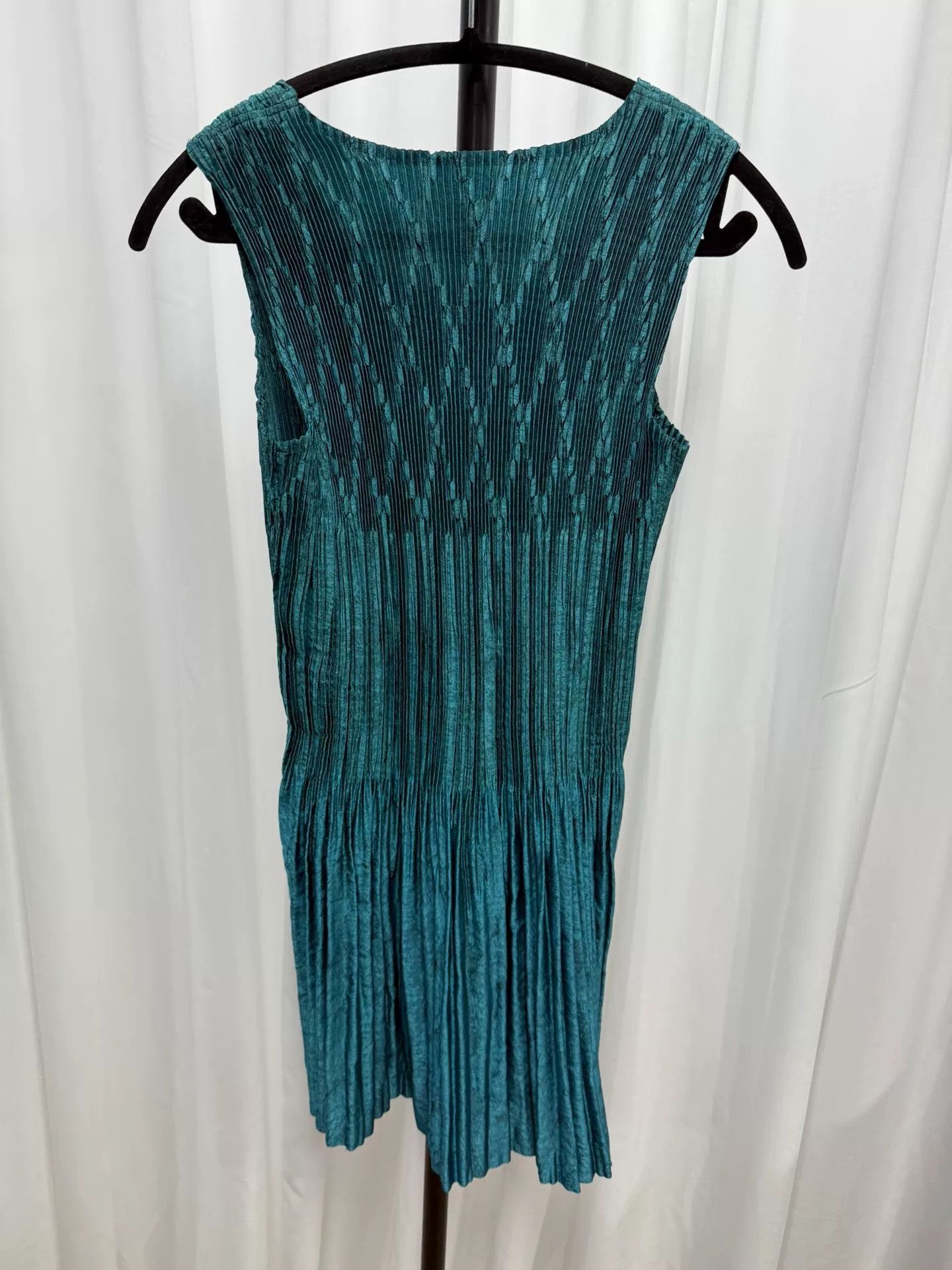 Issey Miyake Issey Miyake Metallic Pleated Dress Size M / US 6-8 / IT 42-44 - 6 Thumbnail