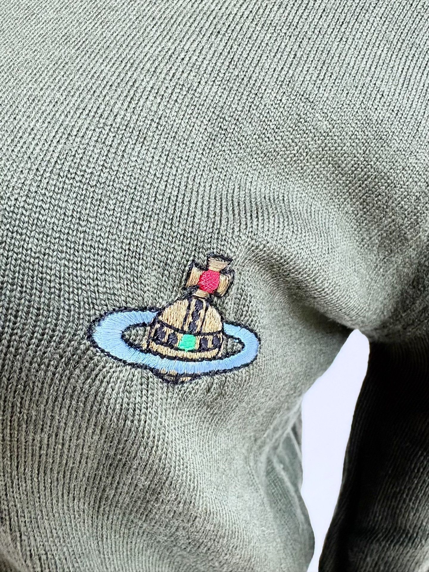 Vivienne Westwood Vivienne Westwood 90s Olive Saturn Knit Size M / US 6-8 / IT 42-44 - 6 Thumbnail
