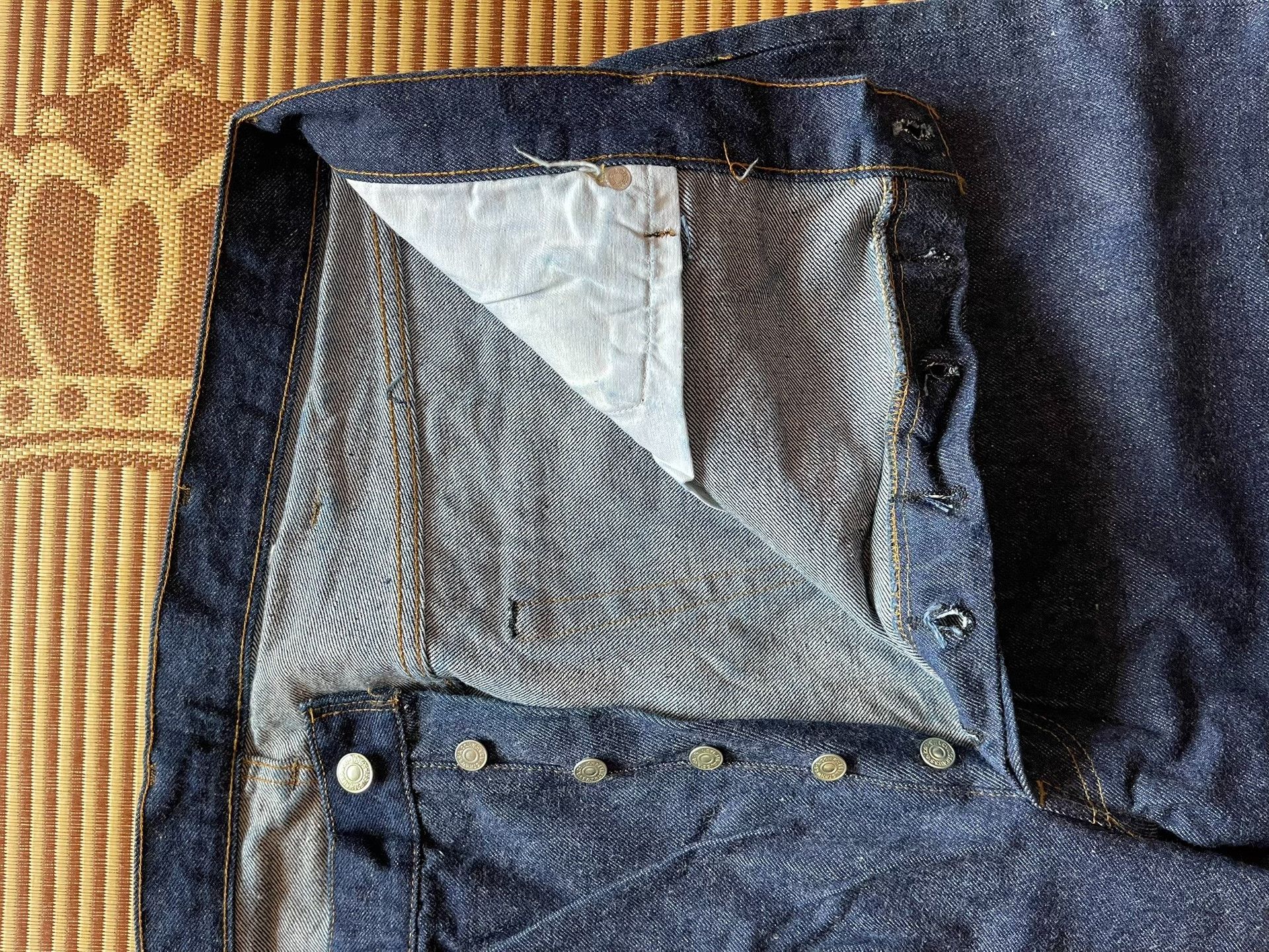 Levi's Vintage Clothing Levi's 80s 501 Selvedge Denim Jeans Size US 30 / EU 46 - 6 Thumbnail
