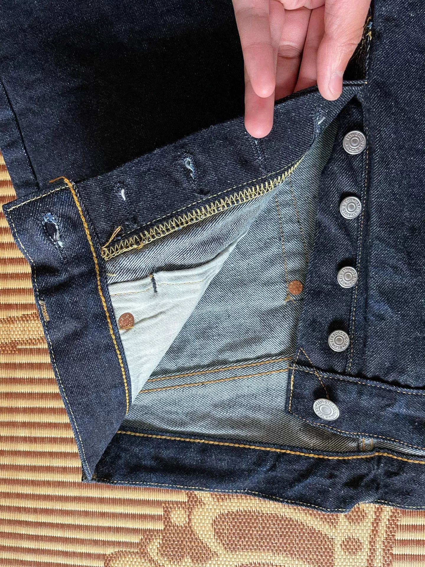 Levi's Vintage Clothing Levi's 501xx 1955 Raw Denim Jeans Size US 30 / EU 46 - 7 Thumbnail
