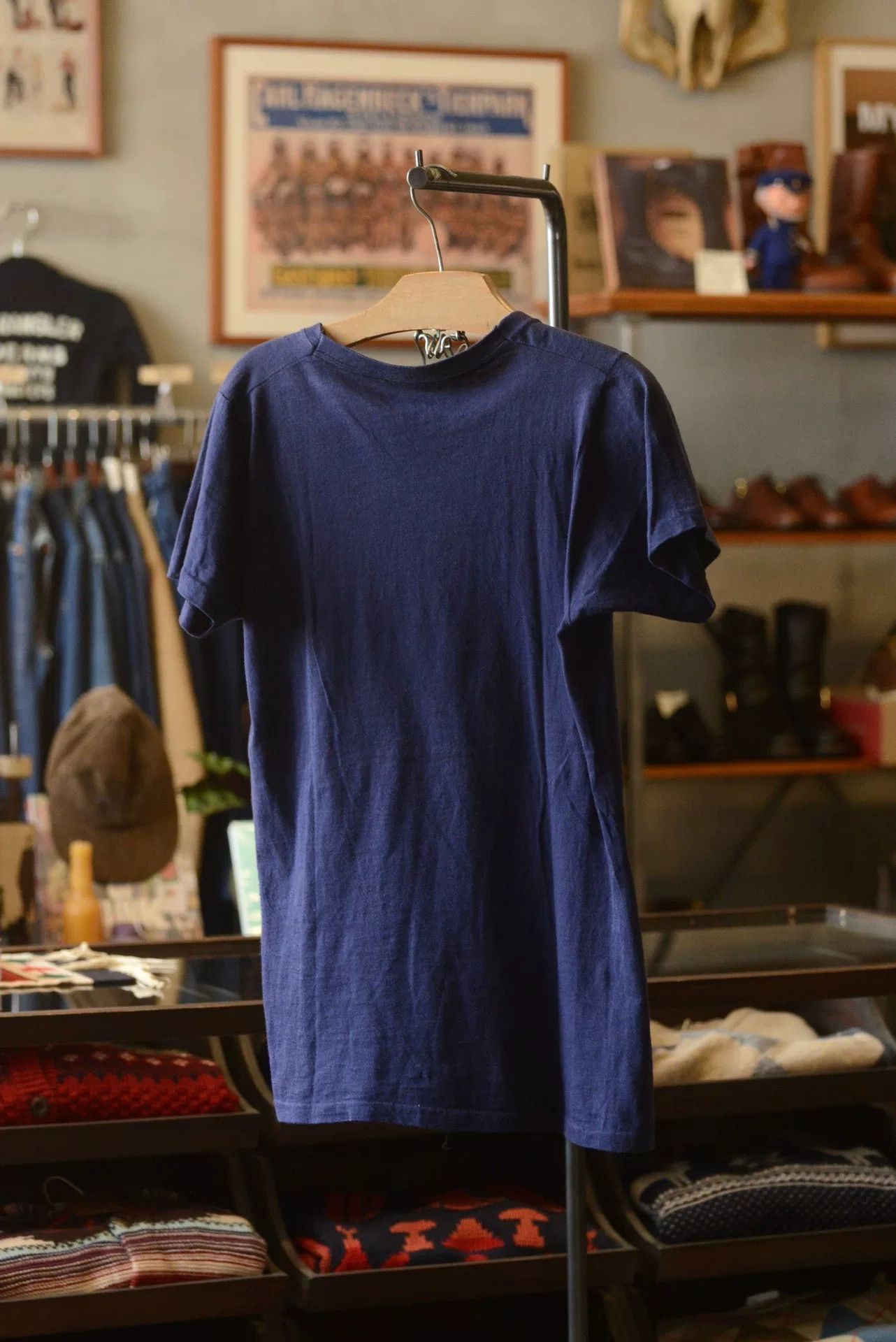 Vintage Vintage 1980s French Navy Flocked Print Tee Size M / US 6-8 / IT 42-44 - 7 Thumbnail