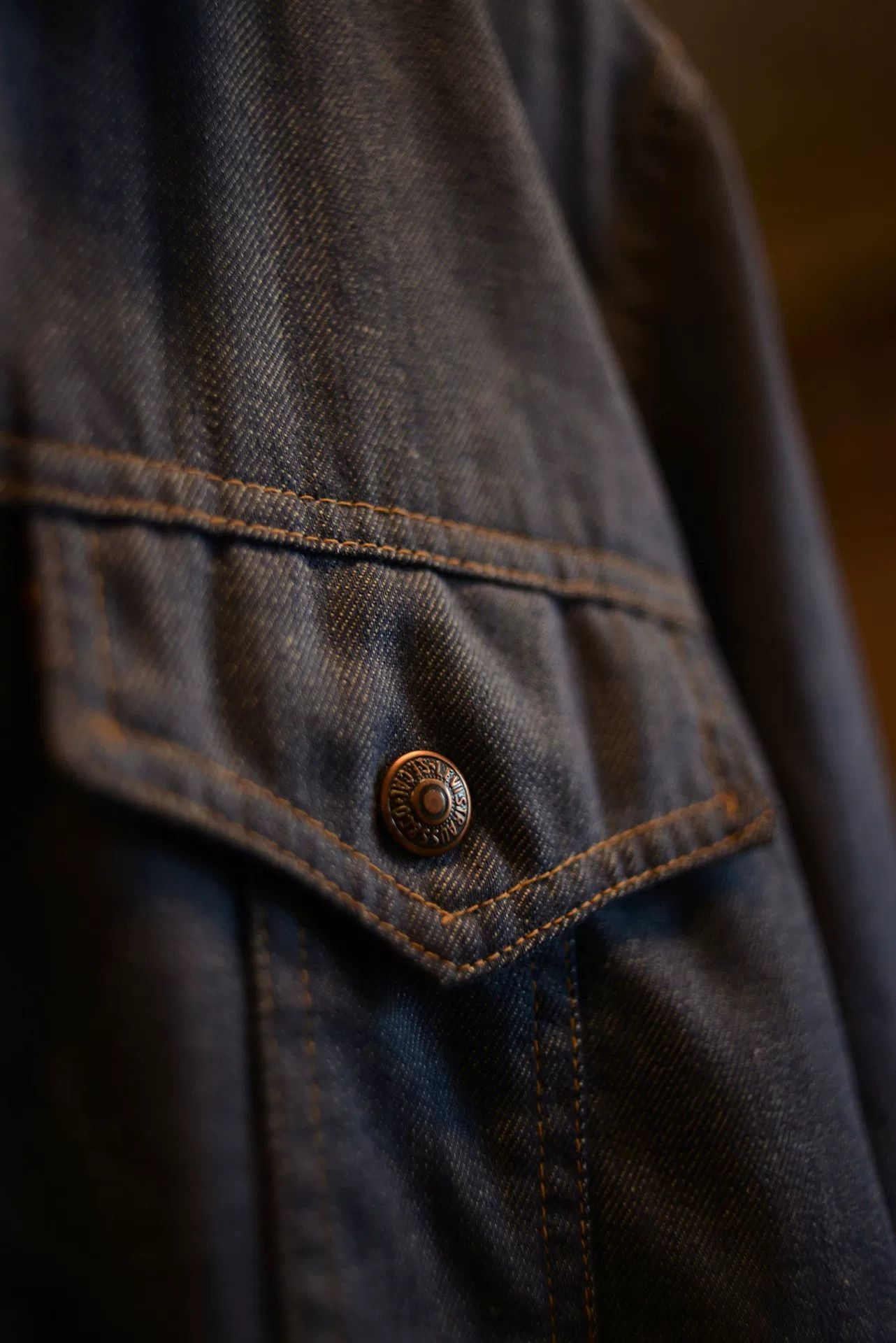 Vintage 1970s Levis Waist-Cinched Denim Jacket Size M / US 6-8 / IT 42-44 - 3 Thumbnail