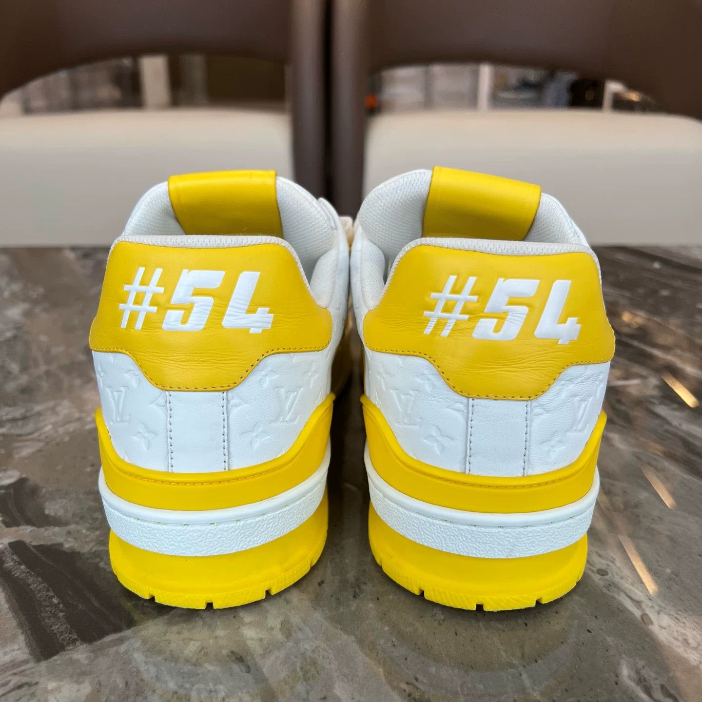 Louis Vuitton Louis Vuitton Trainer White Yellow Size US 8 / EU 41 - 3 Thumbnail