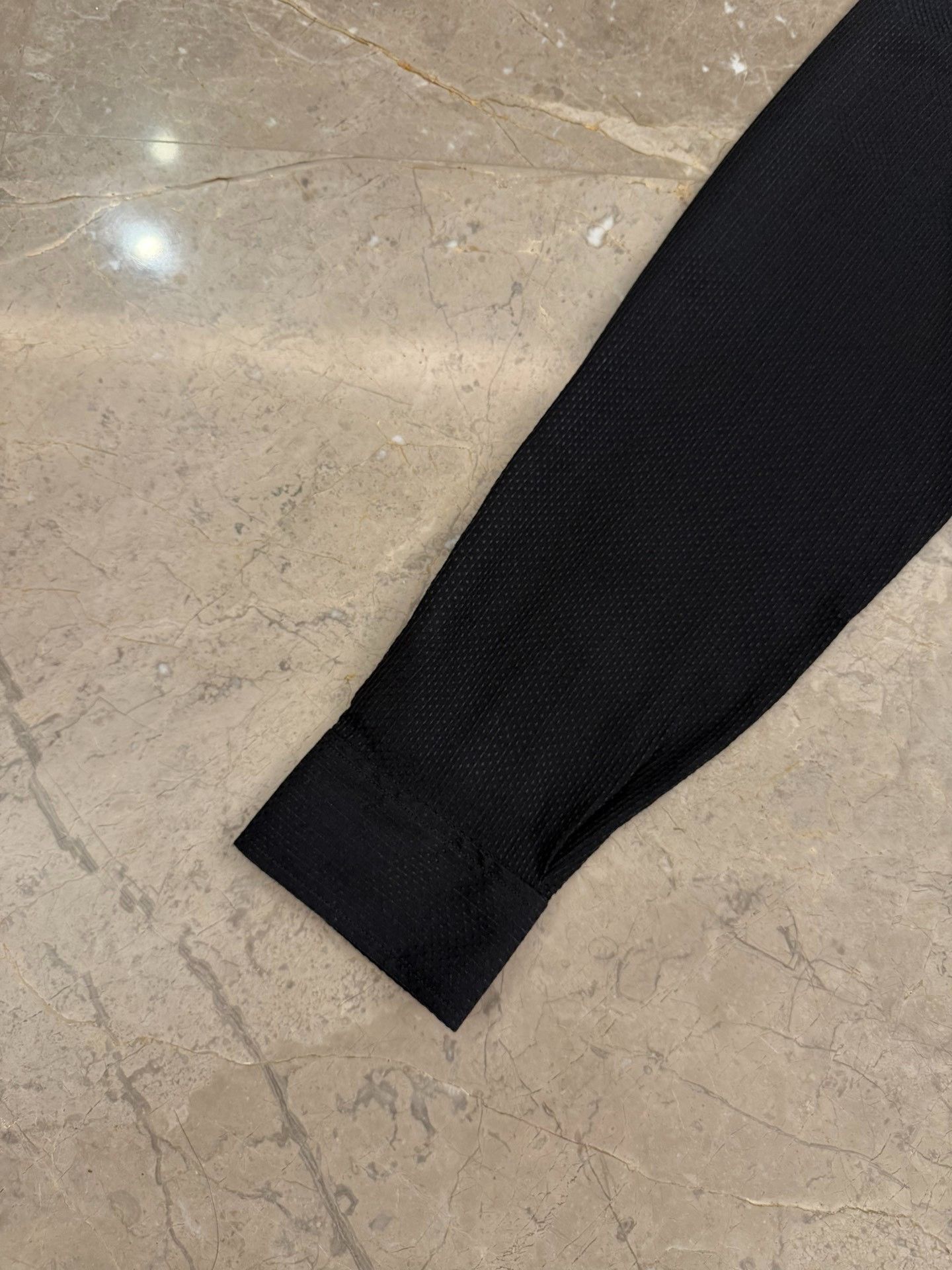 Saint Laurent Paris Saint Laurent Black Silk Blend Shirt Size US M / EU 48-50 / 2 - 7 Thumbnail