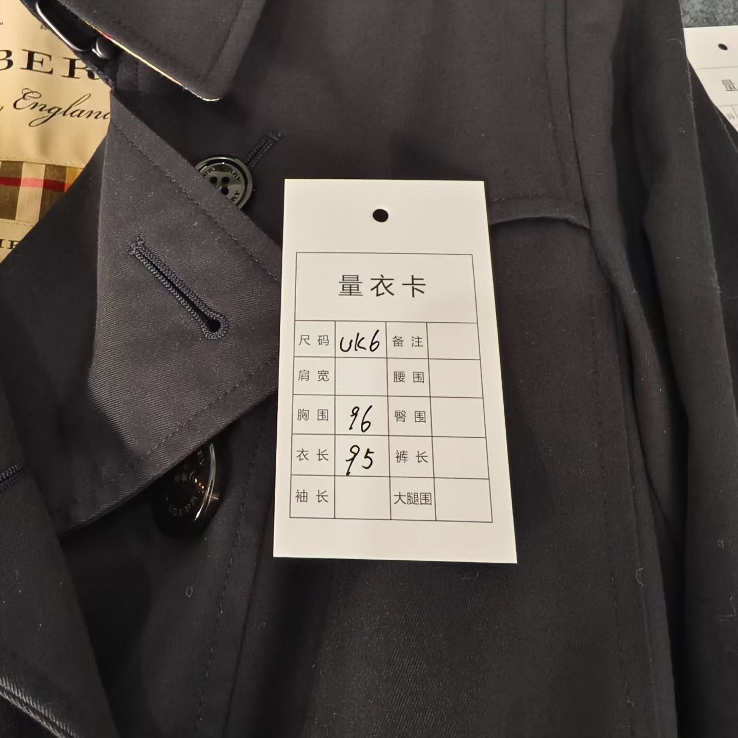 Burberry Burberry Black Classic Double-Breasted Trench Coat Size M / US 6-8 / IT 42-44 - 6 Thumbnail