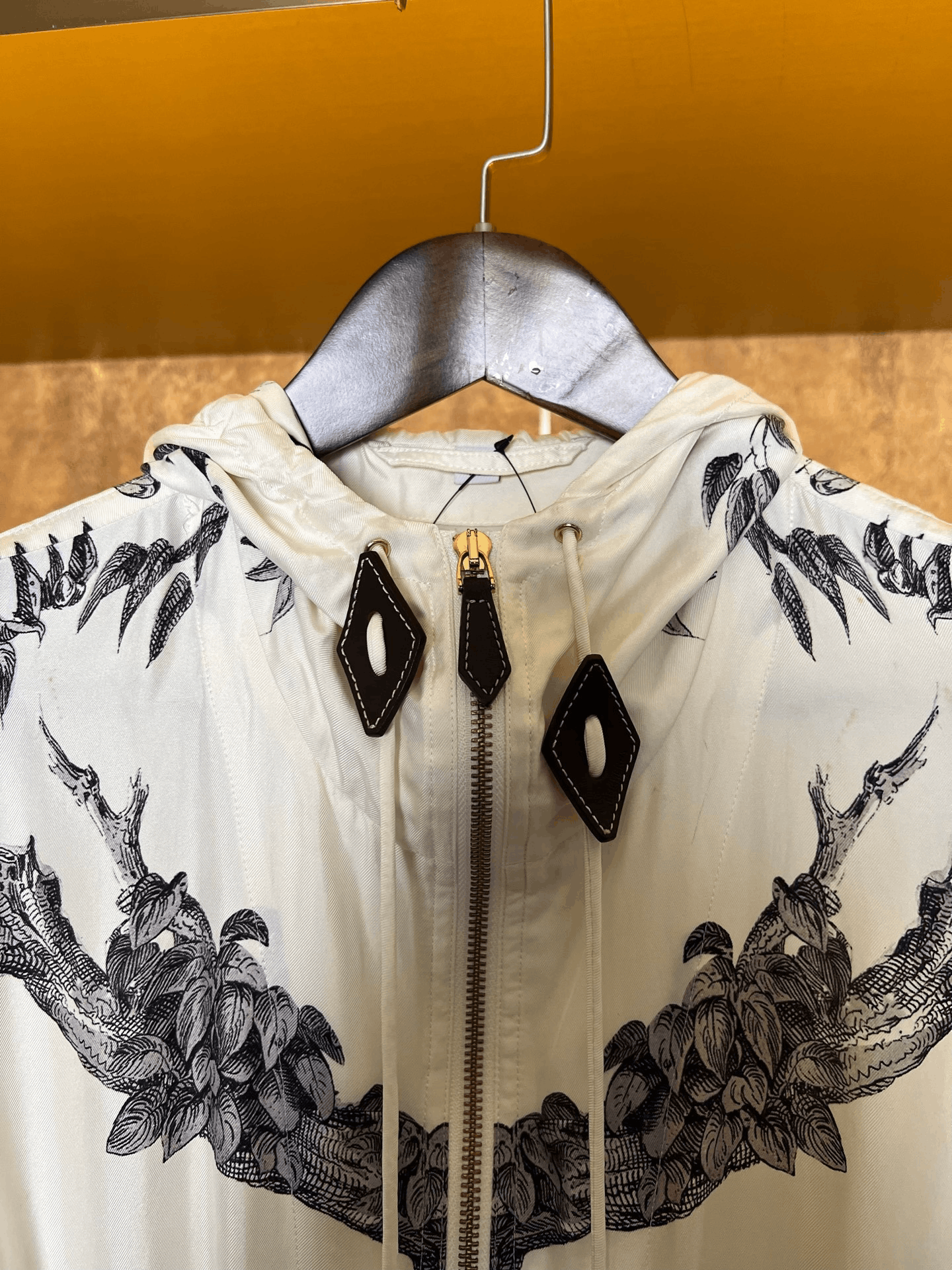 Burberry Burberry Silk Coat Size M / US 6-8 / IT 42-44 - 4 Thumbnail