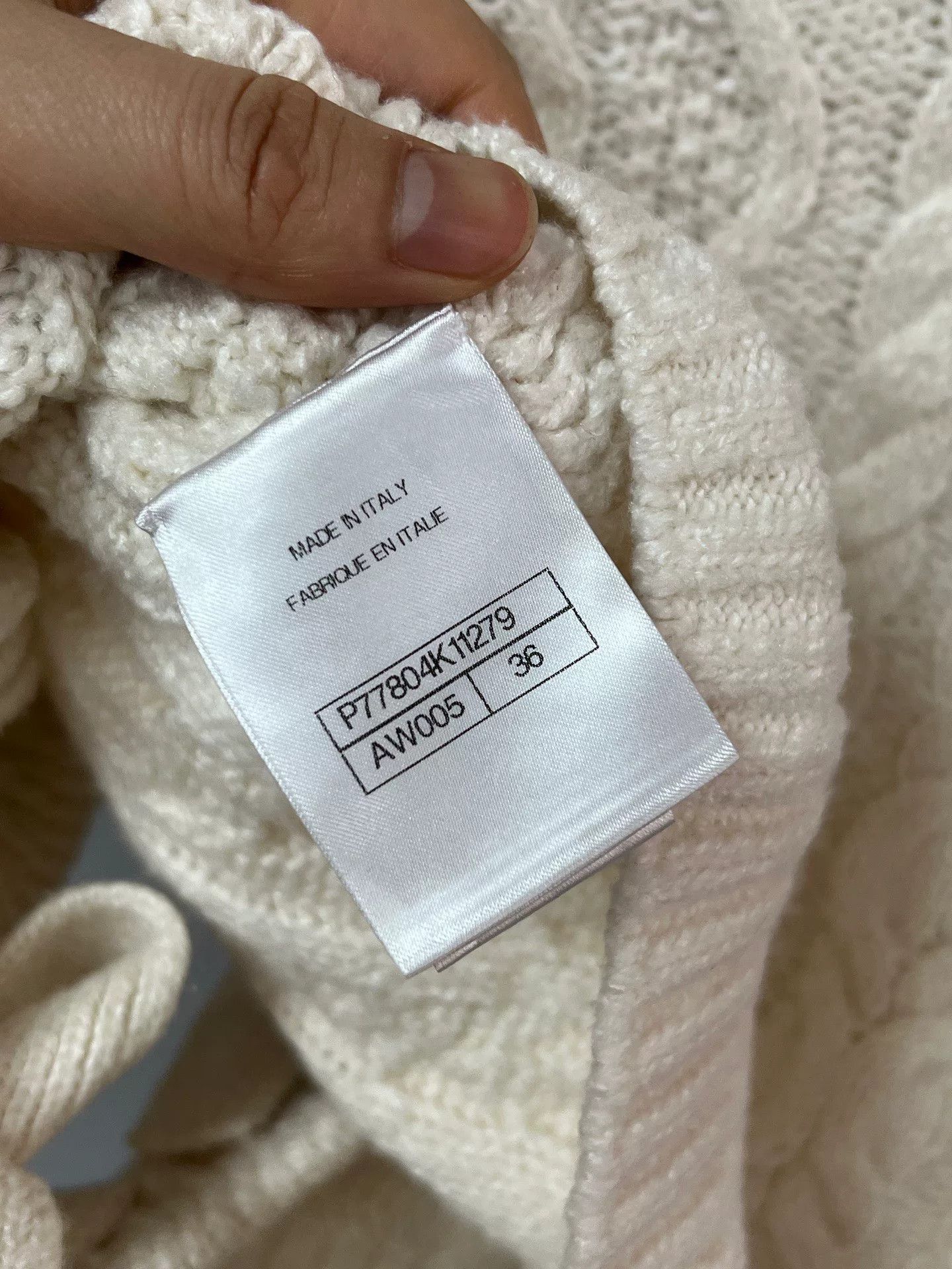 Chanel Chanel Beige Bow Cardigan Size XS / US 0-2 / IT 36-38 - 4 Thumbnail