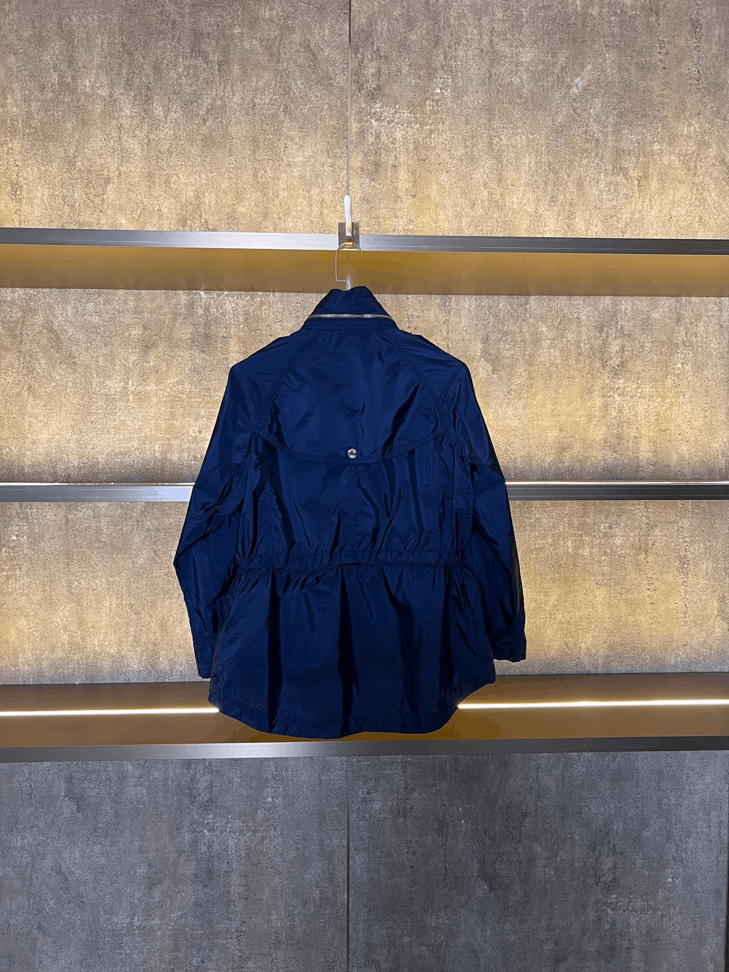 Burberry Burberry Trench Coat Size M / US 6-8 / IT 42-44 - 2 Thumbnail