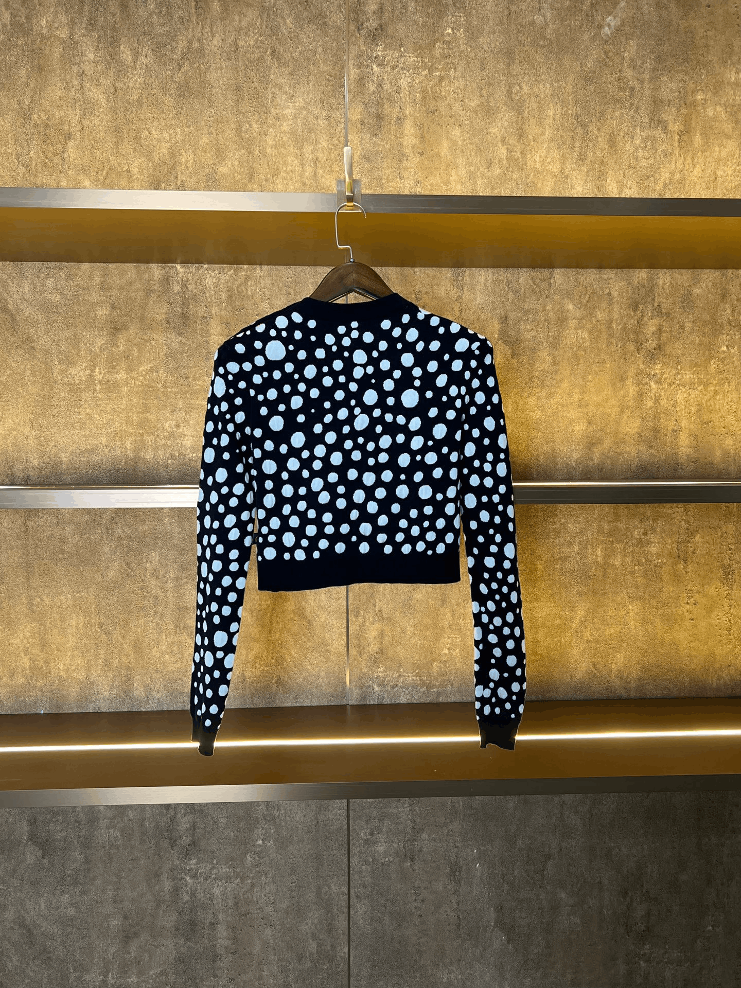 Louis Vuitton Louis Vuitton Polka Dot Knit Top Size M / US 6-8 / IT 42-44 - 2 Thumbnail