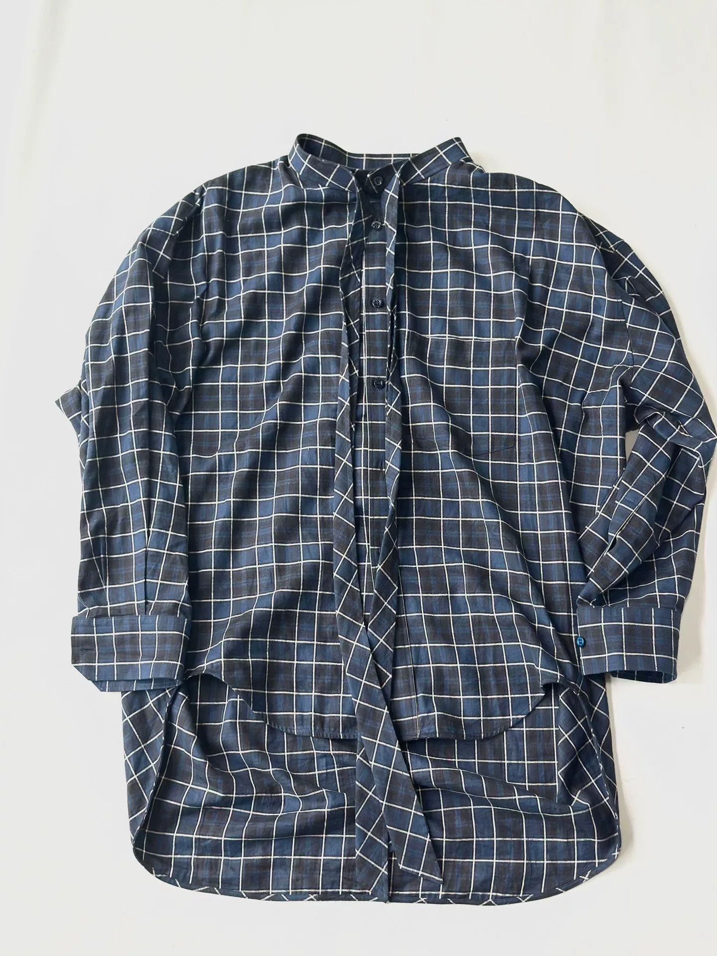 Balenciaga Balenciaga Back Logo Plaid Long Sleeve Shirt Size XS / US 0-2 / IT 36-38 - 4 Thumbnail