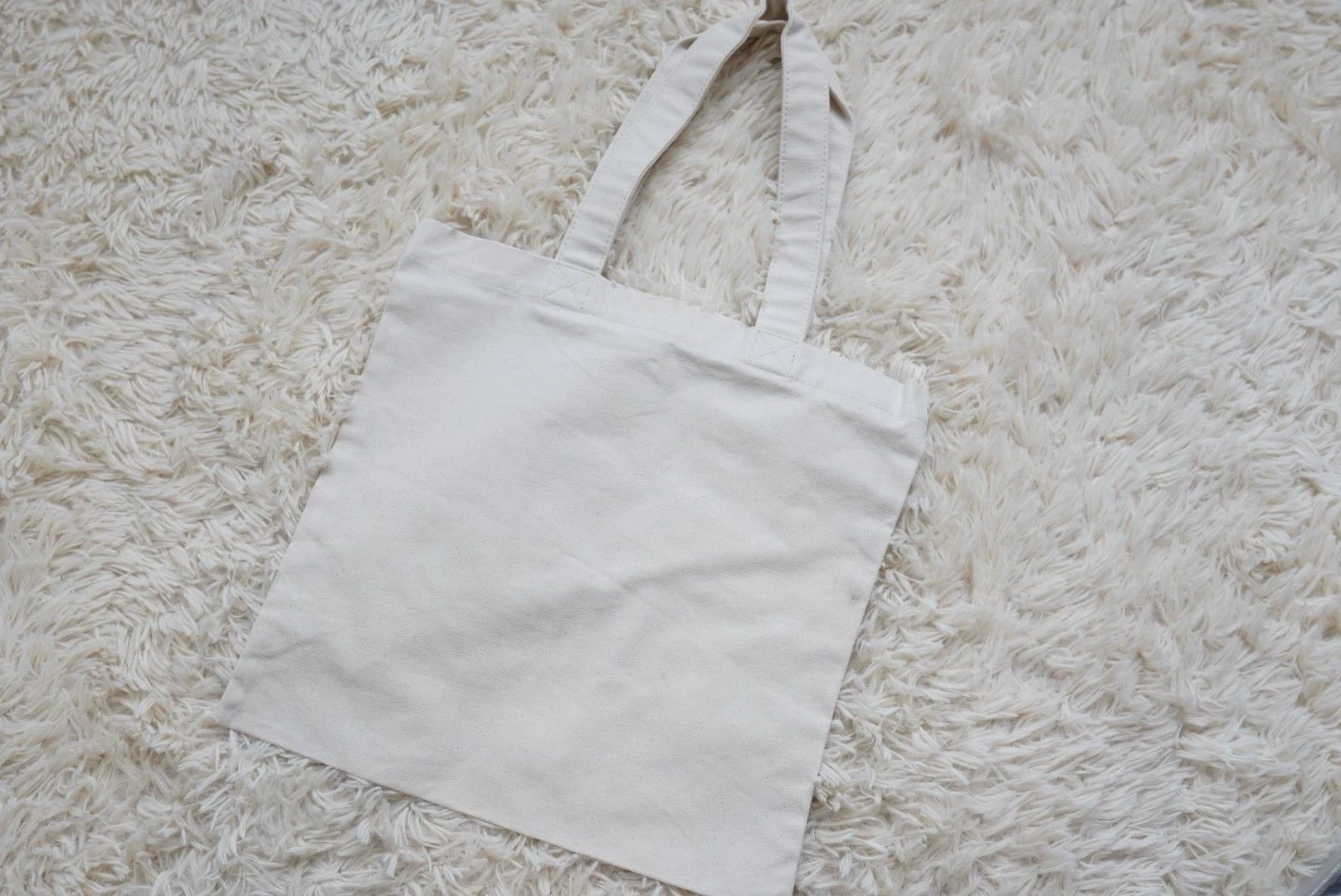 Visvim White Canvas Tote Bag with 'My Archive Readers Club' Print Size ONE SIZE - 6 Thumbnail