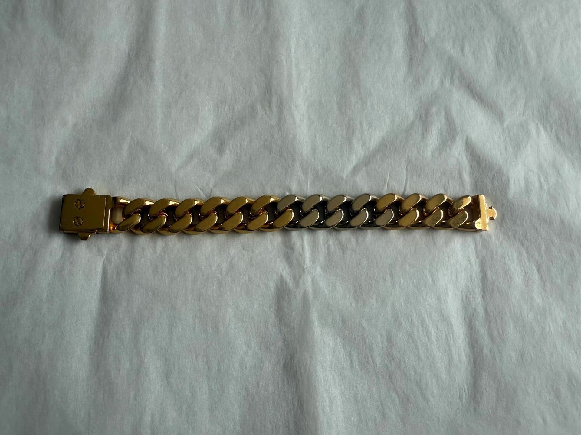 Saint Laurent Paris Gold Chain Link Bracelet Size ONE SIZE - 4 Thumbnail
