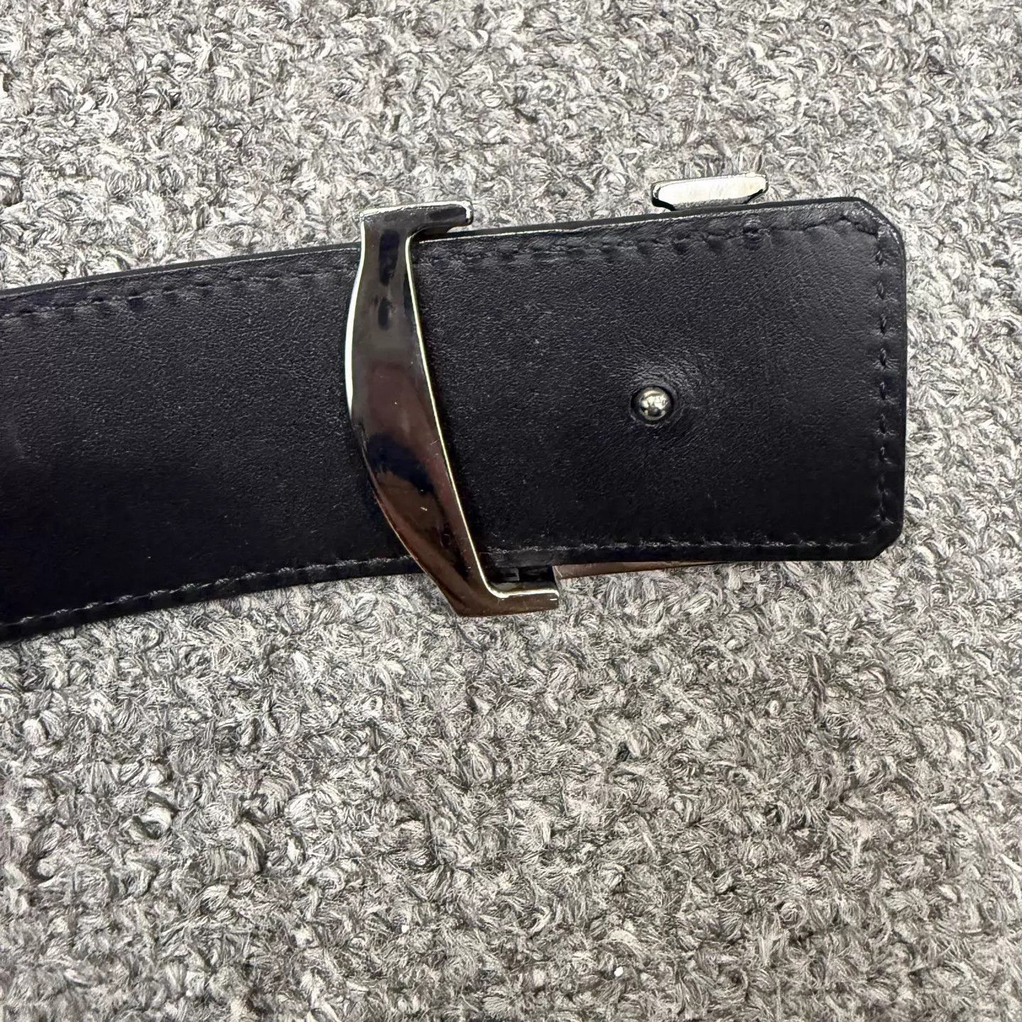 Louis Vuitton Leather Belt with Silver-Tone Buckle Size ONE SIZE - 3 Thumbnail
