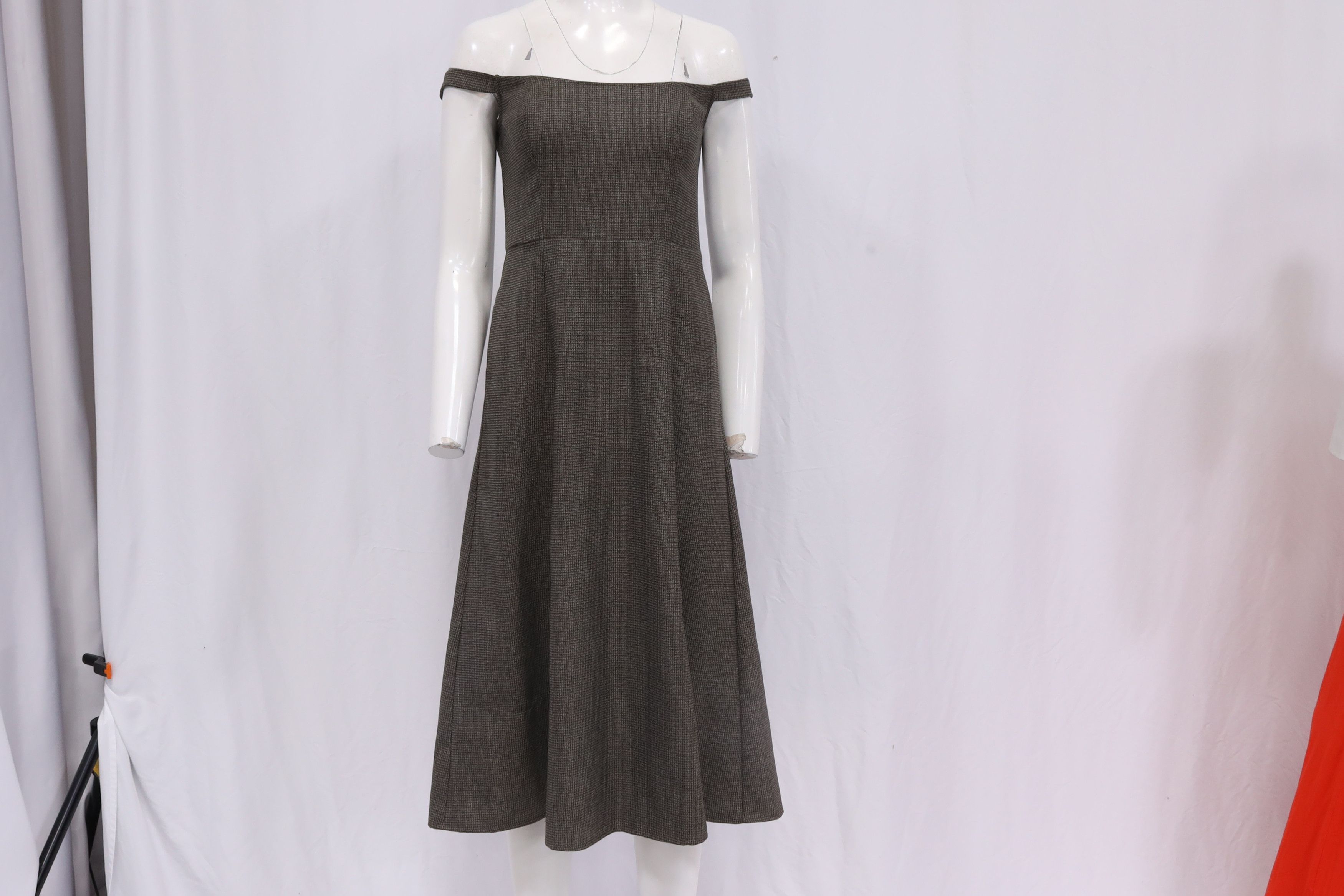 Reformation Reformation Houndstooth Print Midi Length Dress in Brown Pol Size XXS / US 00 / IT 34 - 8 Thumbnail