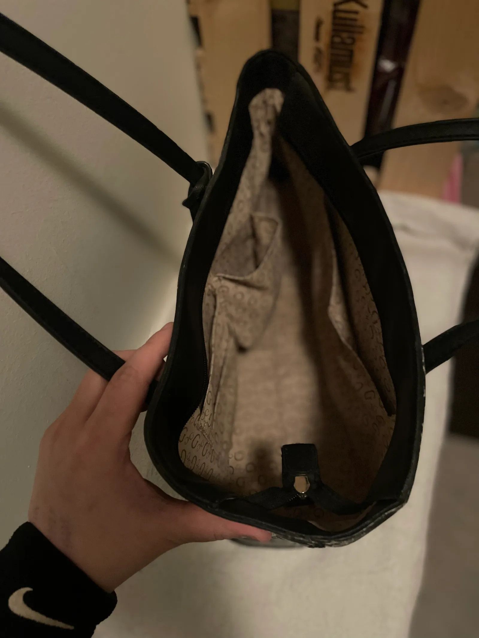 Guess Guess Bucket Bag Size ONE SIZE - 2 Thumbnail