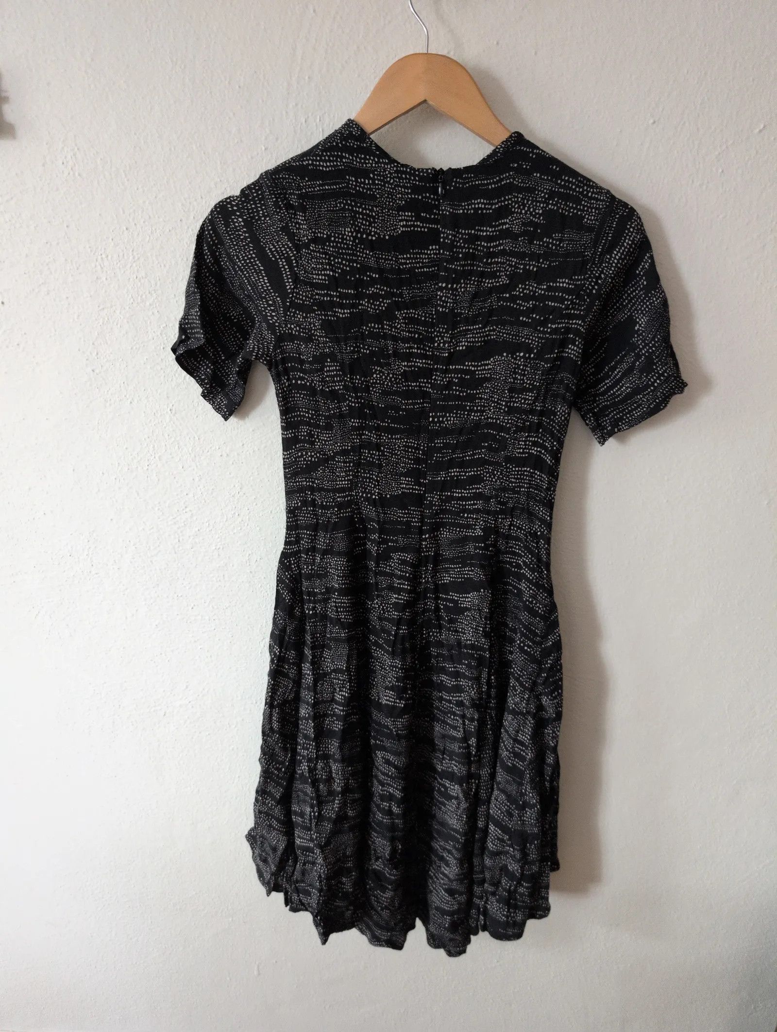 Carin Wester Carin Wester Dress Size XS / US 0-2 / IT 36-38 - 3 Thumbnail