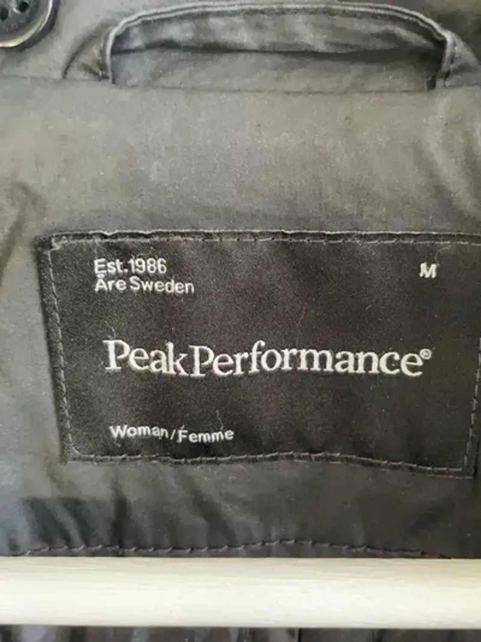 Peak Performance Peak Performance SHYLA J Jacket Size M / US 6-8 / IT 42-44 - 2 Thumbnail