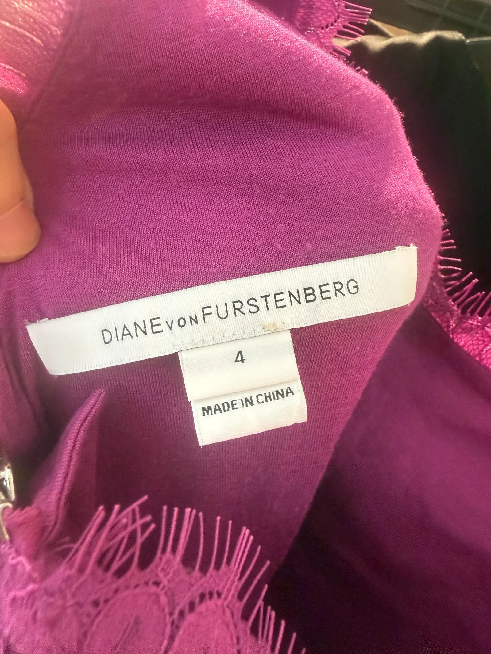 Diane von Furstenberg Diane von Furstenberg Dress Size S / US 4 / IT 40 - 2 Thumbnail