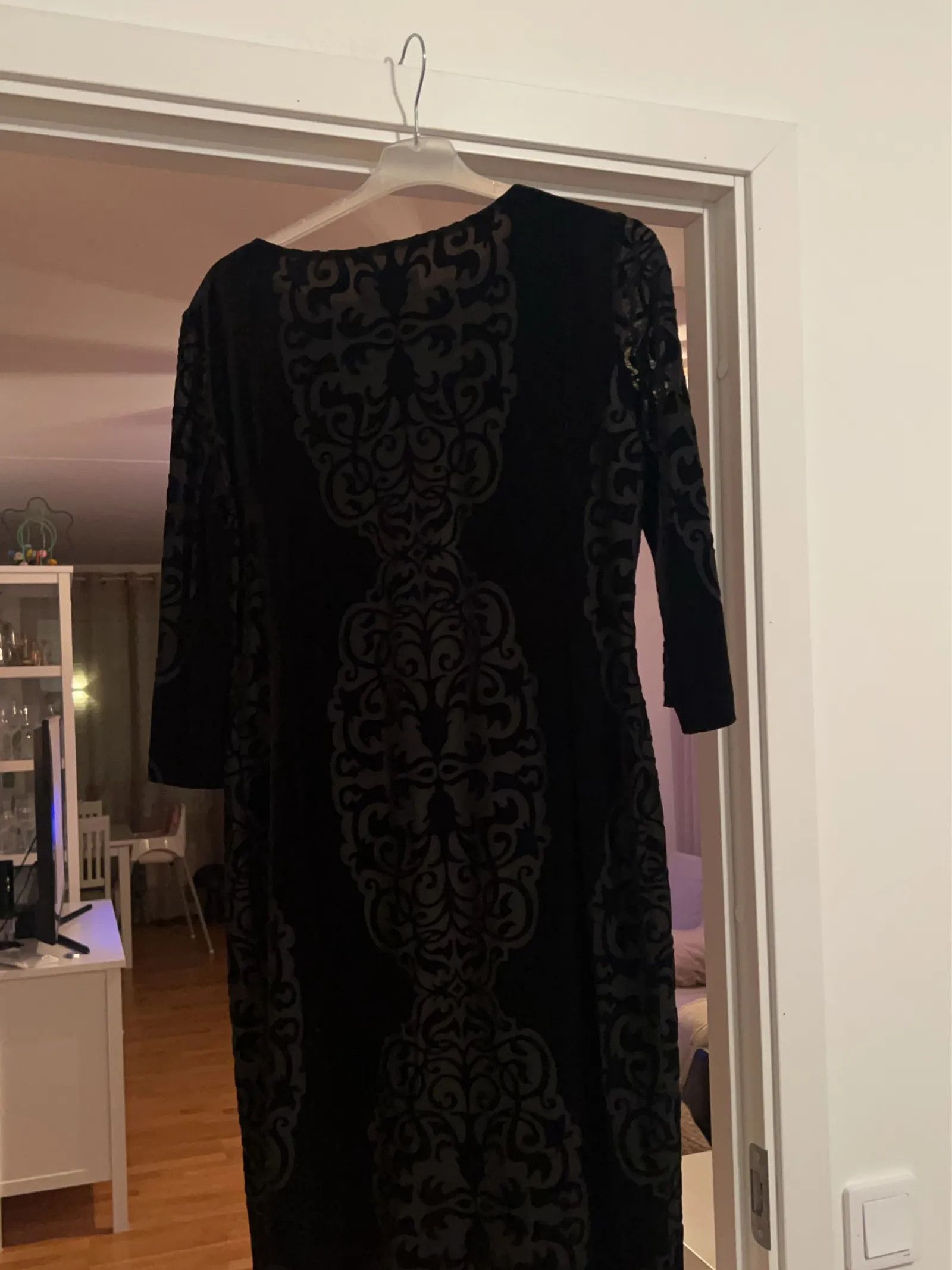 Joseph Ribkoff Joseph Ribkoff Dress Size XS / US 0-2 / IT 36-38 - 3 Thumbnail