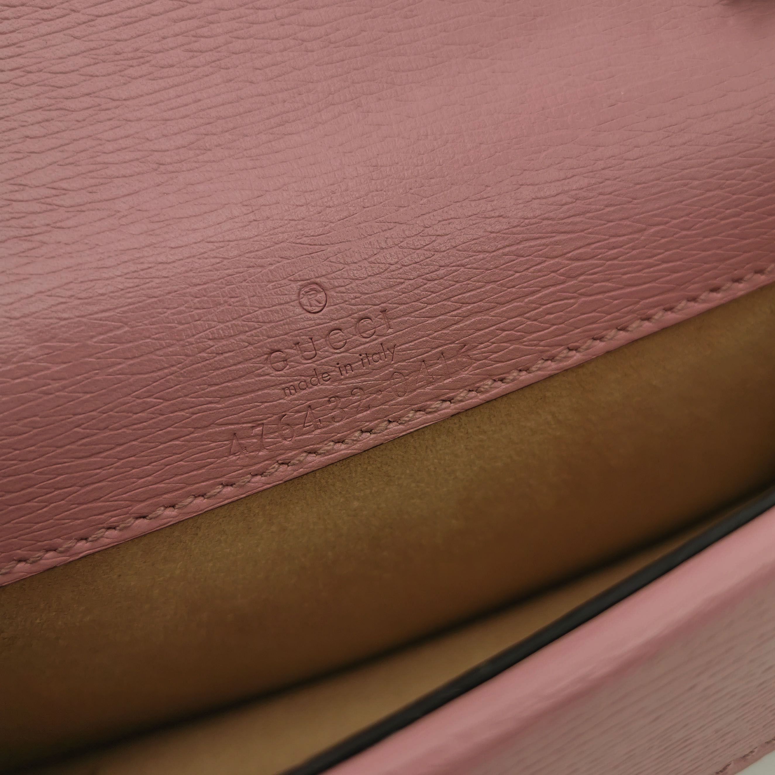 Gucci Gucci Women os Shoulder Bags Size ONE SIZE - 8 Thumbnail