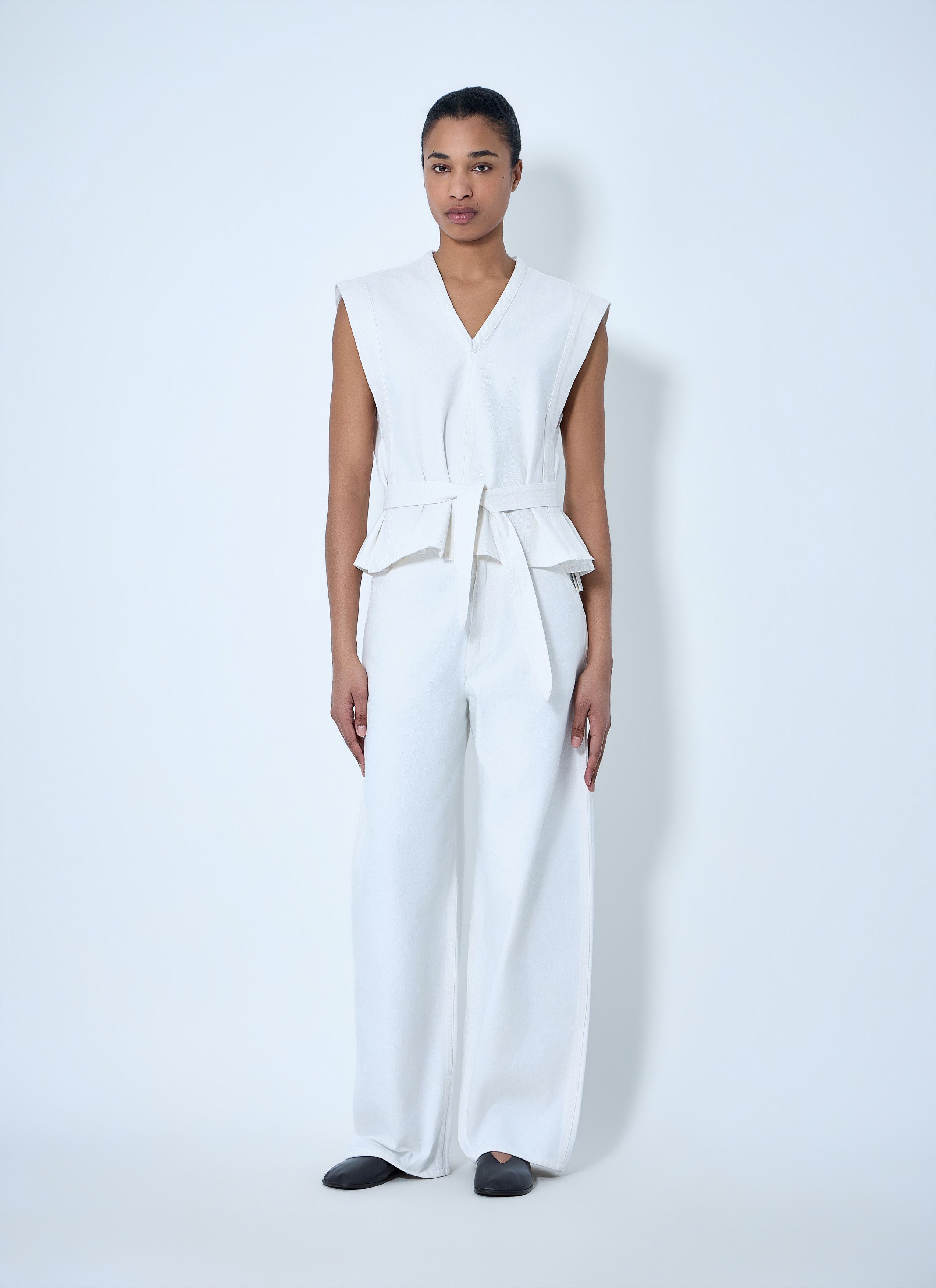 Lemaire Sleeveless V-Neck Top with Belted Waist Size M / US 6-8 / IT 42-44 - 2 Thumbnail