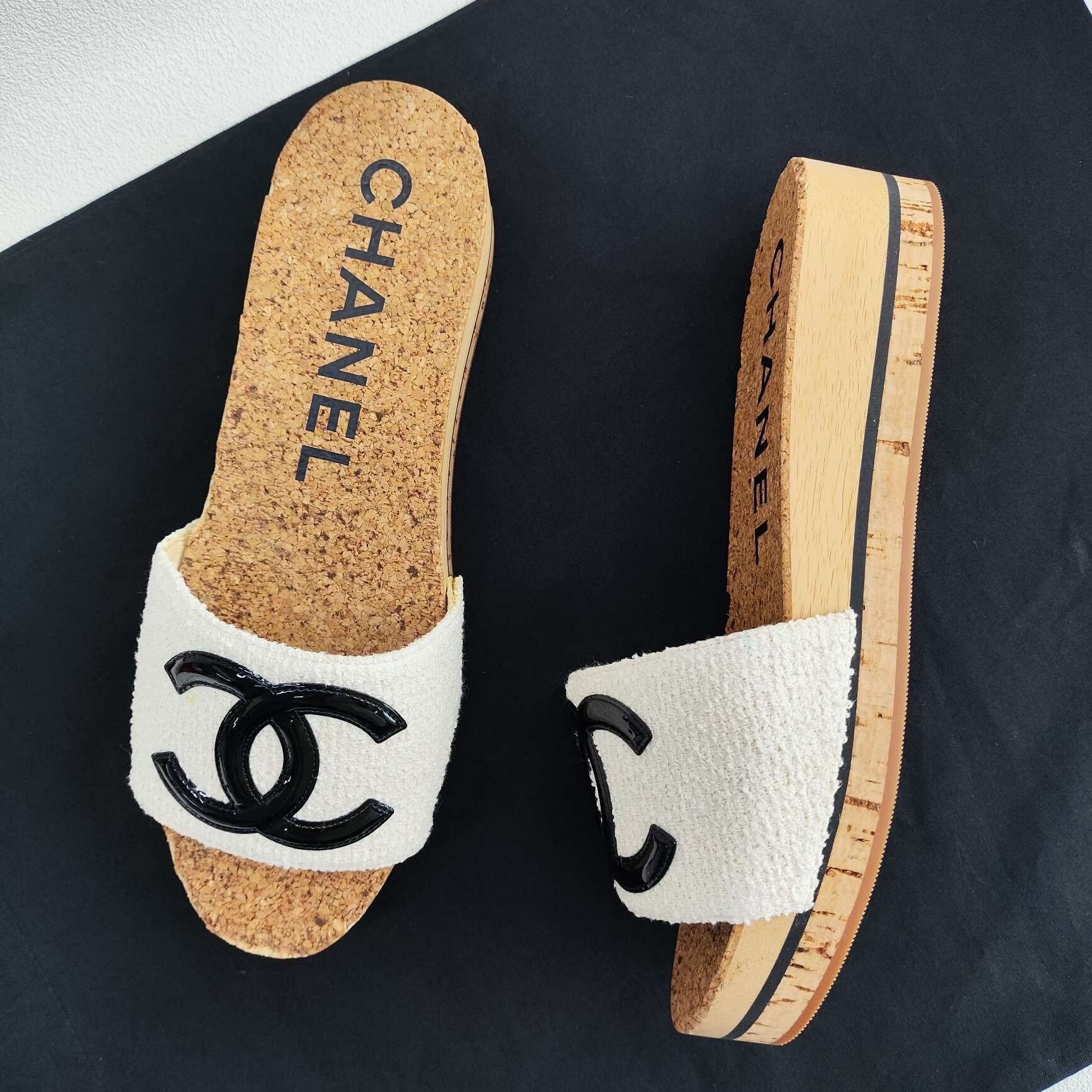 Chanel Chanel Tweed Logo Slides Size 39/40 Size US 9 / IT 39 - 8 Thumbnail