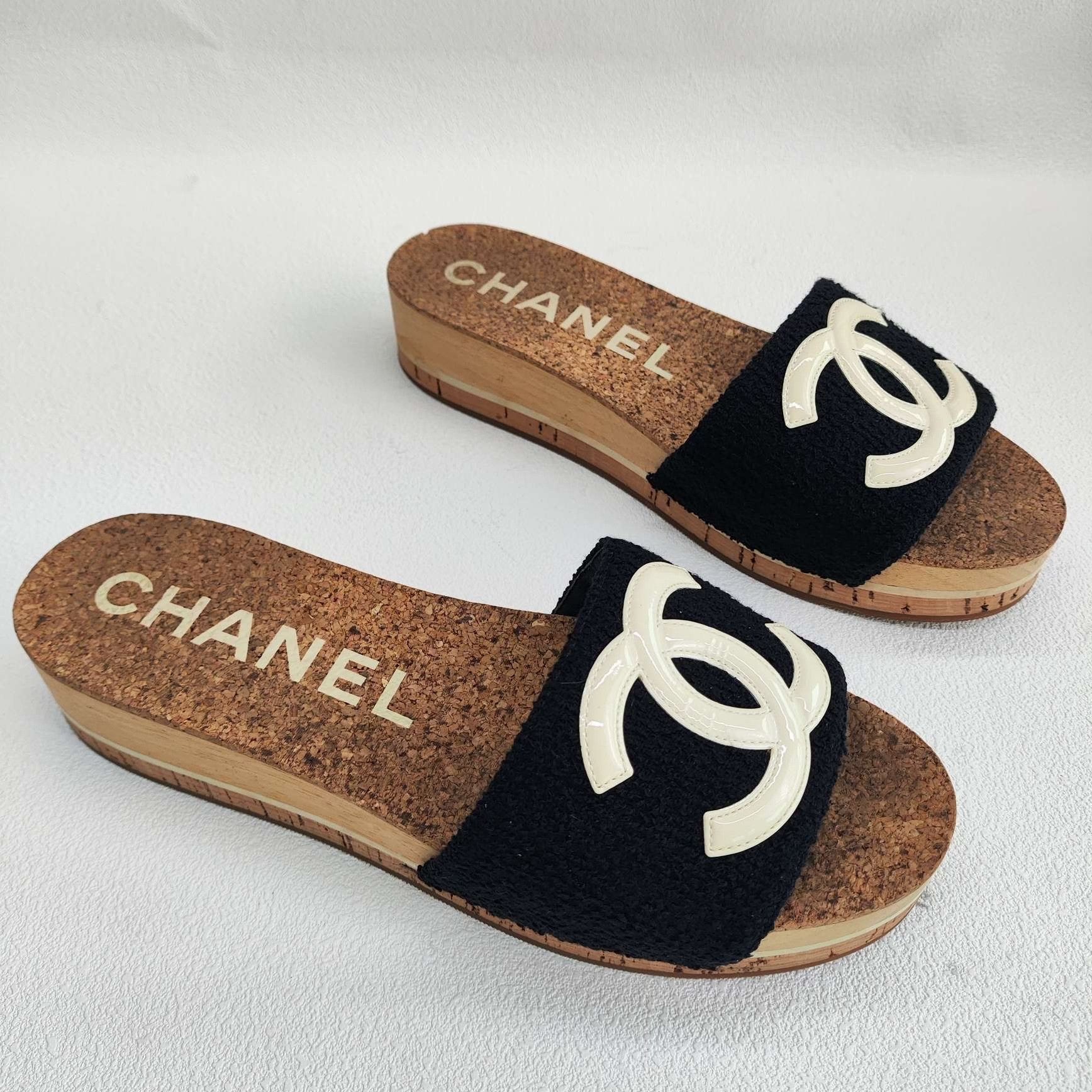 Chanel Chanel CC Logo Tweed Cork Platform Slides Size 39 Size US 8 / IT 38 - 4 Thumbnail