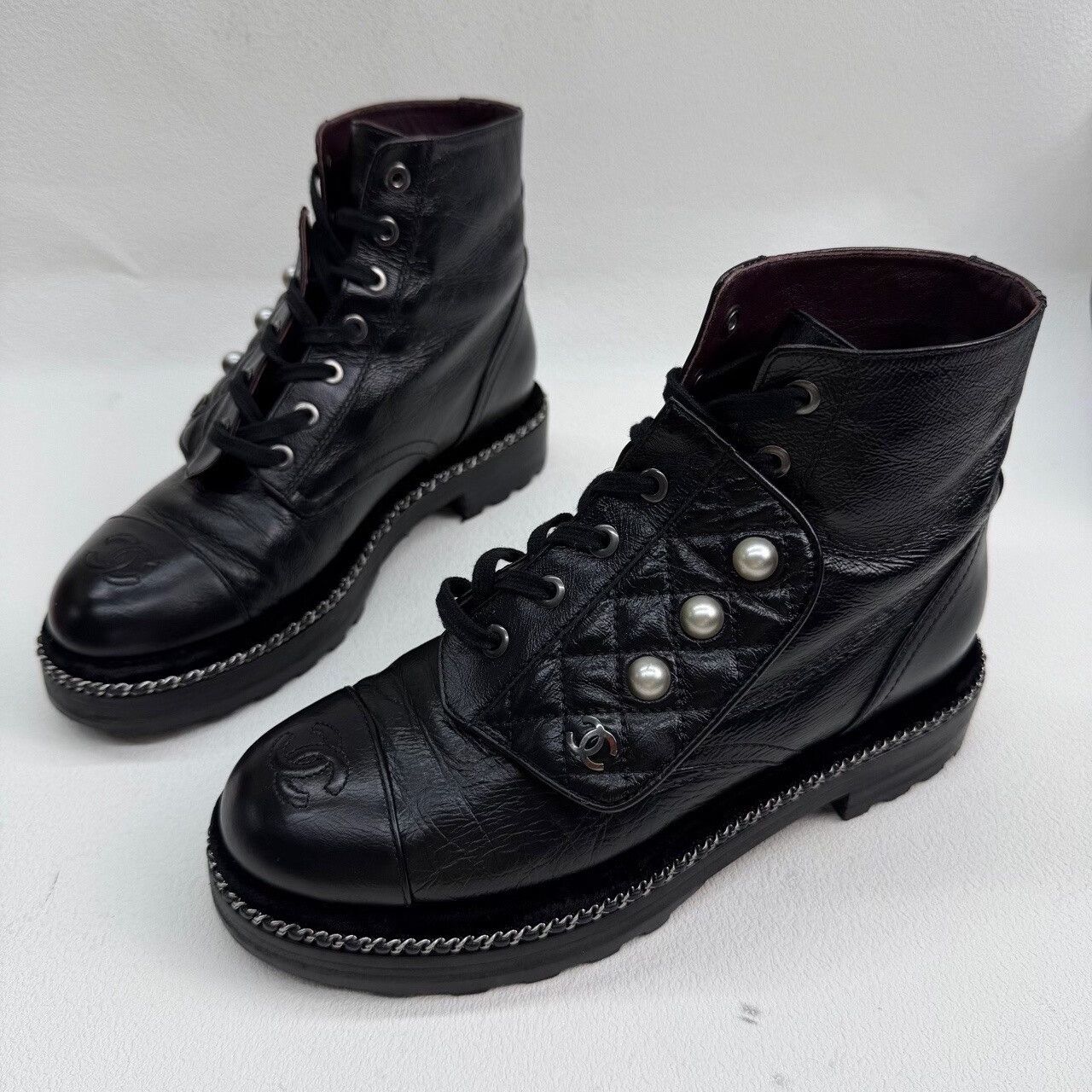 Chanel Chanel Pearl Quilted Lace Up Boots Size 37 Size US 7 / IT 37 - 2 Thumbnail