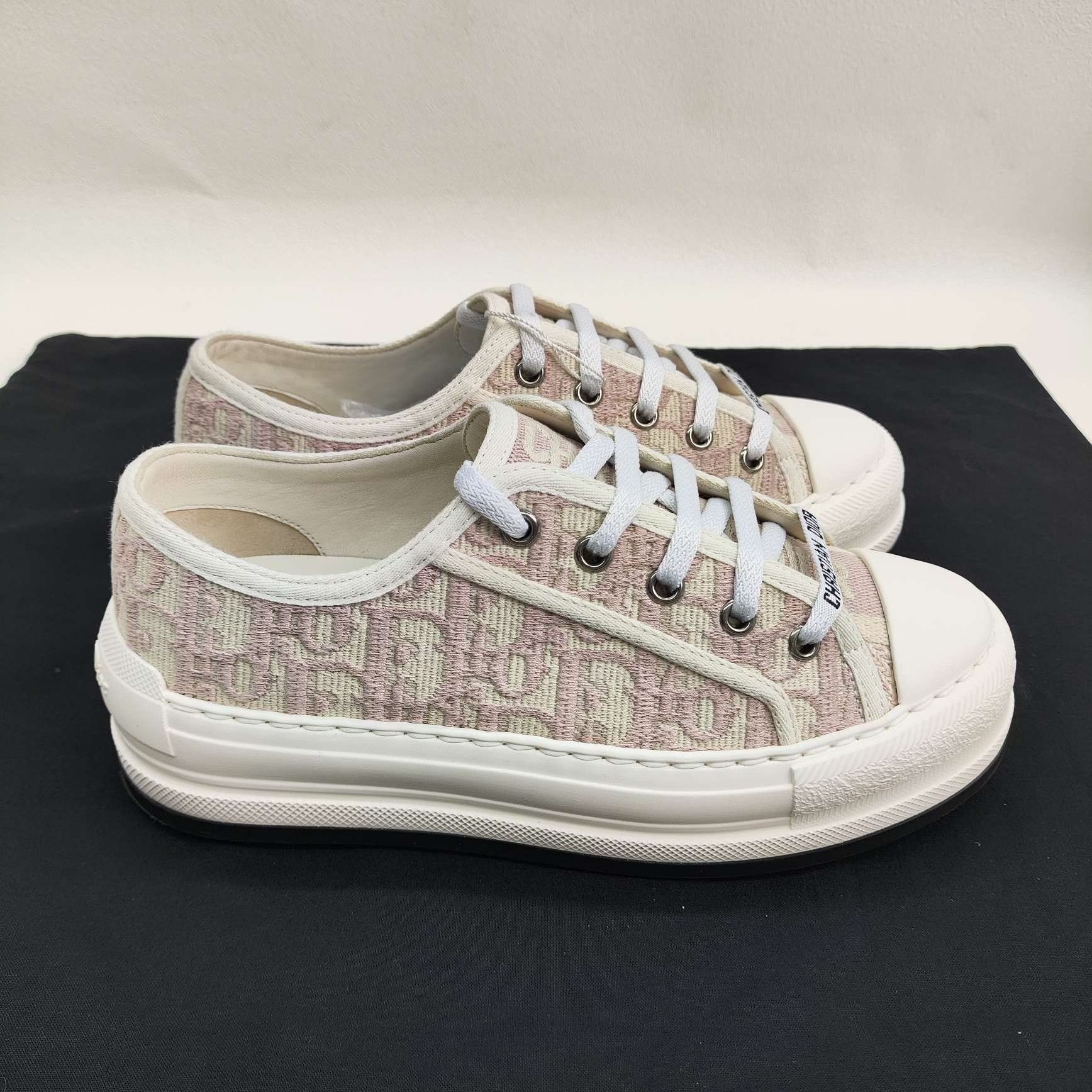 Dior Dior Pink Oblique Walk'n'Dior Sneakers Size 35.5 Size US 5.5 / IT 35.5 - 5 Thumbnail