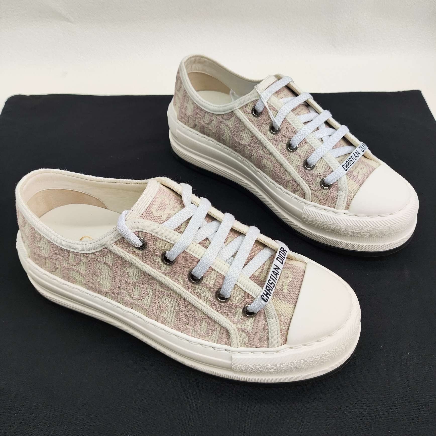 Dior Dior Pink Oblique Walk'n'Dior Sneakers Size 35.5 Size US 5.5 / IT 35.5 - 4 Thumbnail