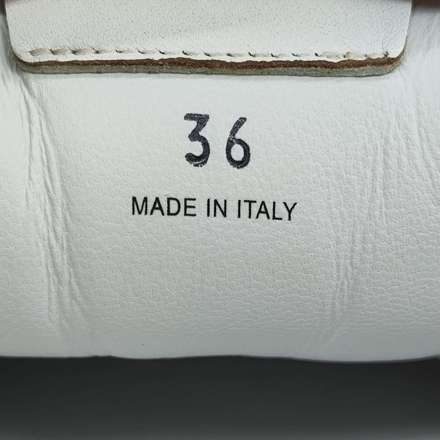 Miu Miu × New Balance Miu Miu x New Balance Leather Mules Size 36 Size US 6 / IT 36 - 7 Thumbnail