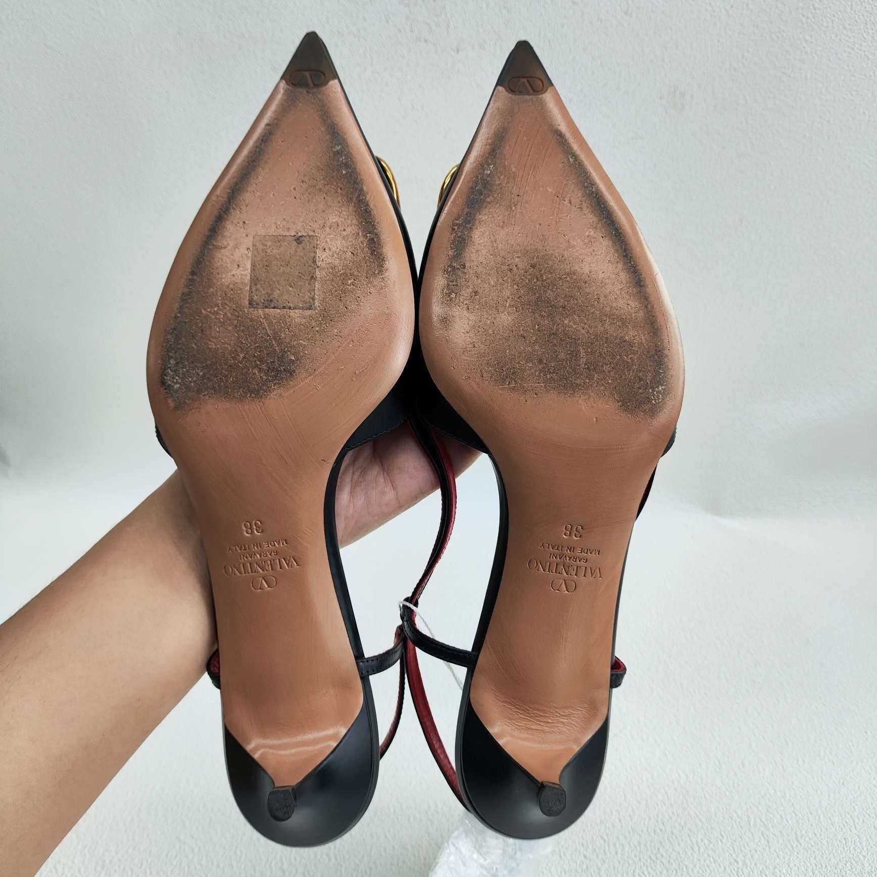 Valentino Valentino VLogo Signature Slingback Heels Size 38 Size US 8 / IT 38 - 8 Thumbnail