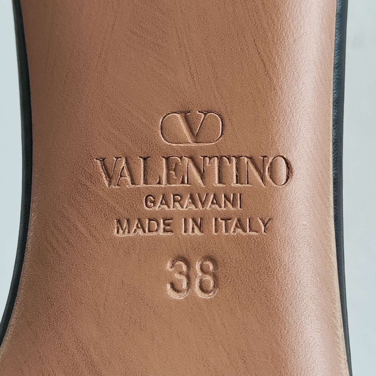 Valentino Valentino VLogo Signature Slingback Heels Size 38 Size US 8 / IT 38 - 7 Thumbnail