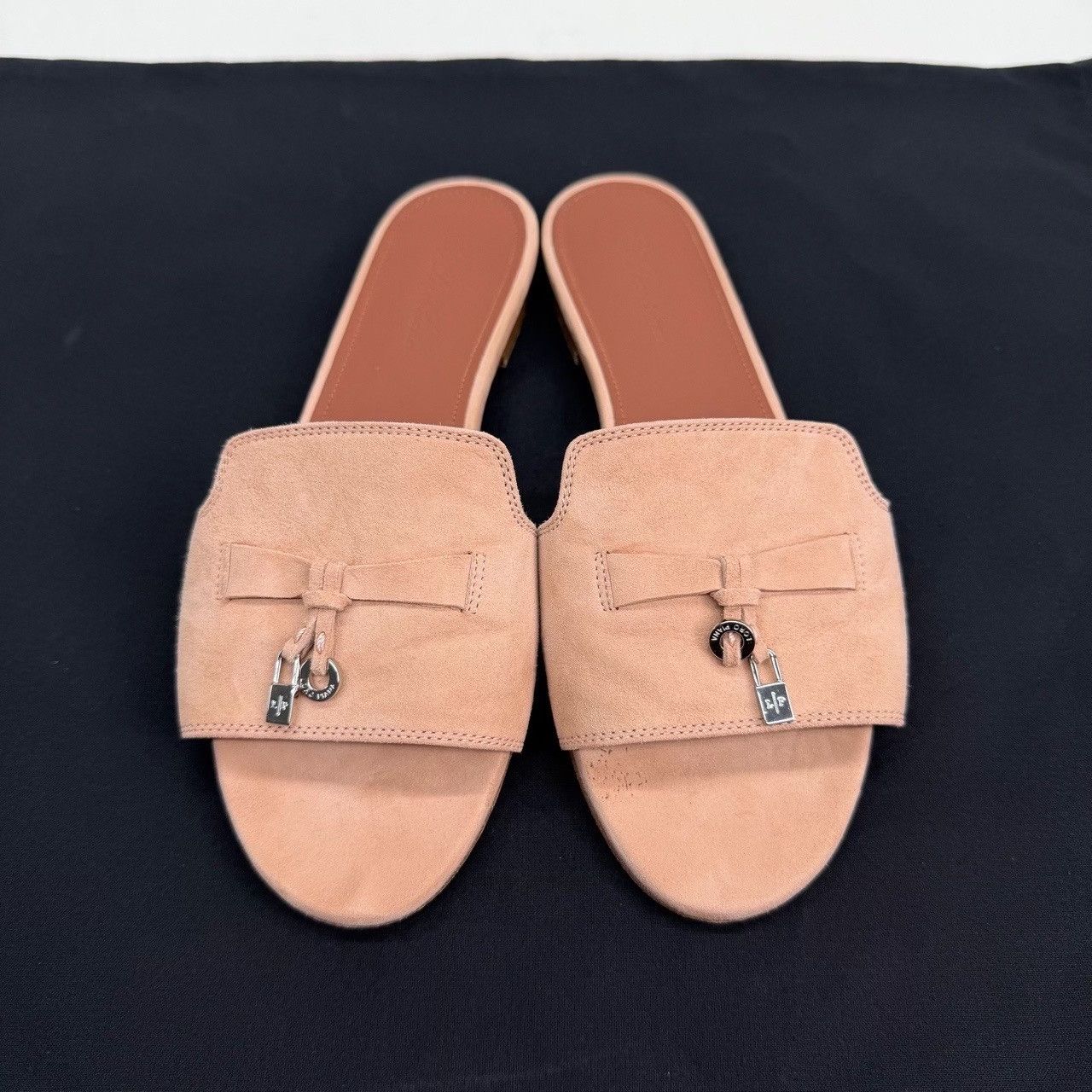 Loro Piana Loro Piana Summer Charms Suede Sandals Size 37.5 Size US 7.5 / IT 37.5 - 3 Thumbnail