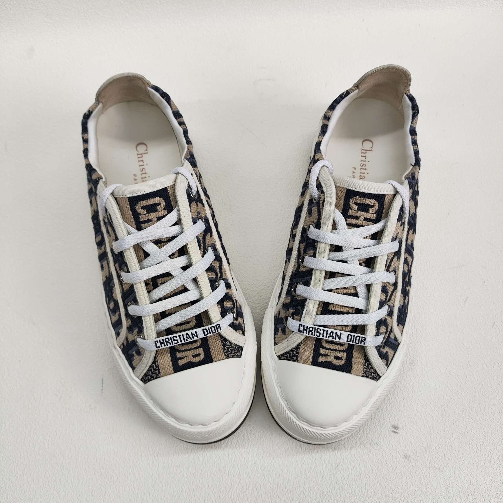 Dior Dior Walk'n'Dior Oblique Sneakers Size 37 Size US 7 / IT 37 - 10 Thumbnail