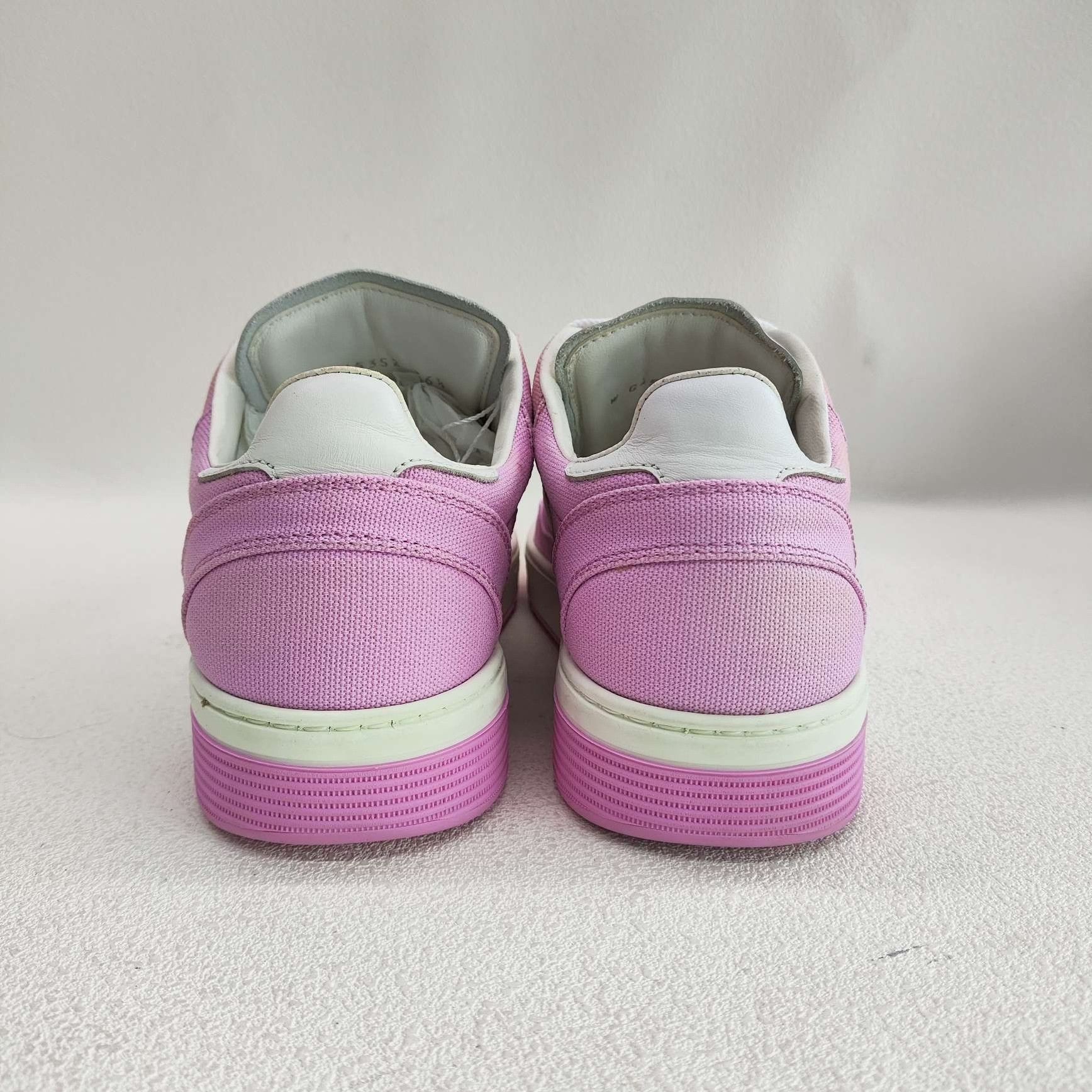 Chanel Chanel Pink Canvas Low-Top Sneakers Size 36.5 Size US 6.5 / IT 36.5 - 6 Thumbnail