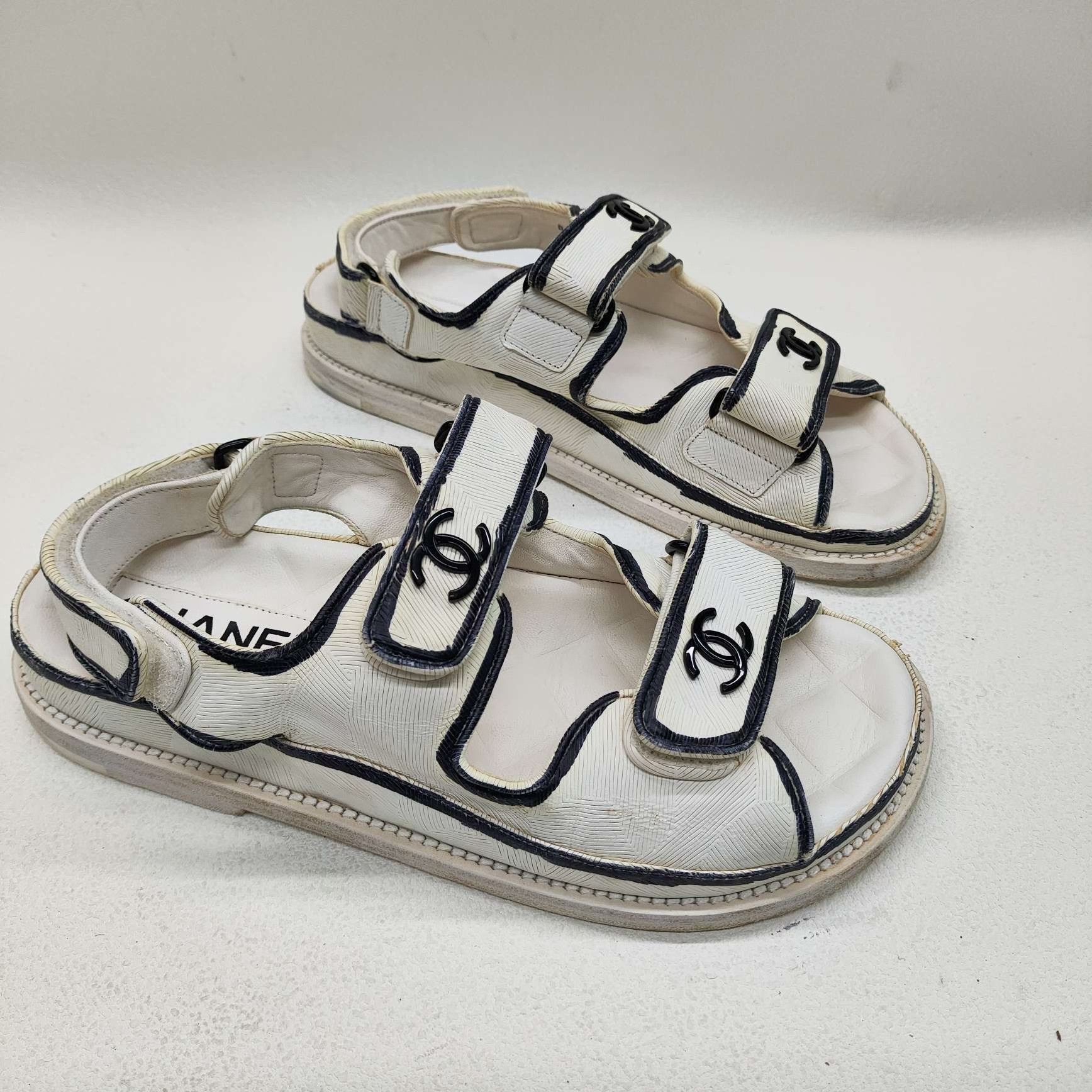 Chanel Chanel CC Logo Velcro Sandals Size 36.5 Size US 6.5 / IT 36.5 - 4 Thumbnail