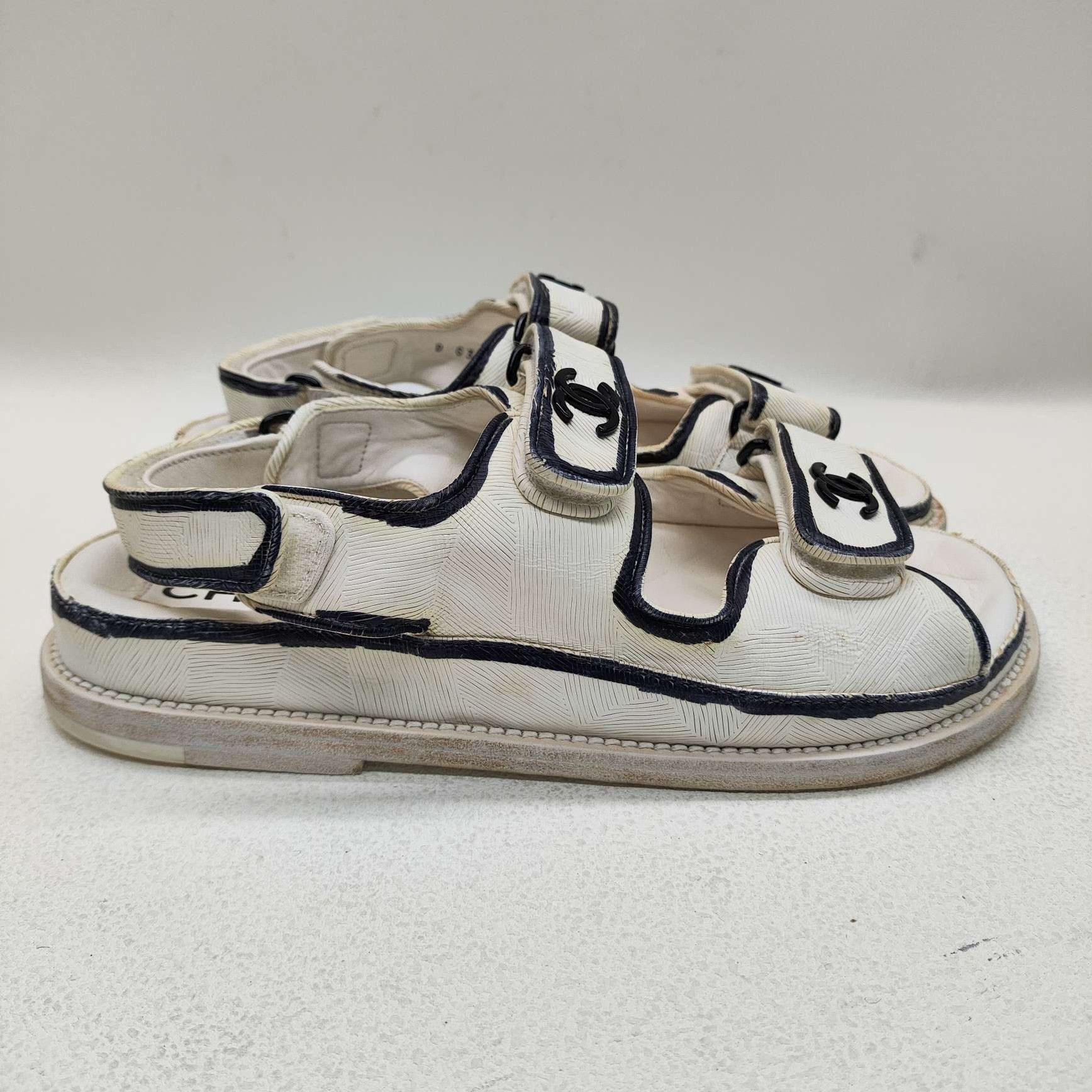 Chanel Chanel CC Logo Velcro Sandals Size 36.5 Size US 6.5 / IT 36.5 - 5 Thumbnail