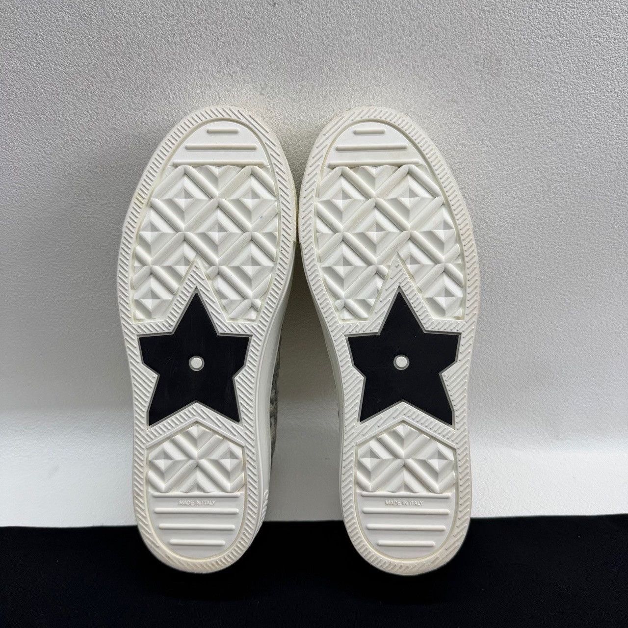 Dior Dior Oblique Walk'n'Dior Sneakers Size 37 Size US 6 / IT 36 - 9 Thumbnail