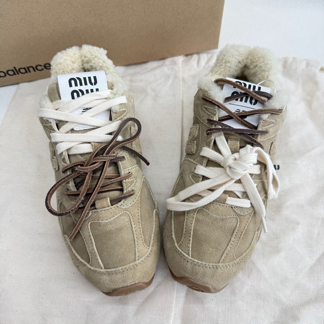 Miu Miu Miu Miu x New Balance 530 Shearling Sneakers Size 36 Size US 6 / IT 36 - 10 Thumbnail